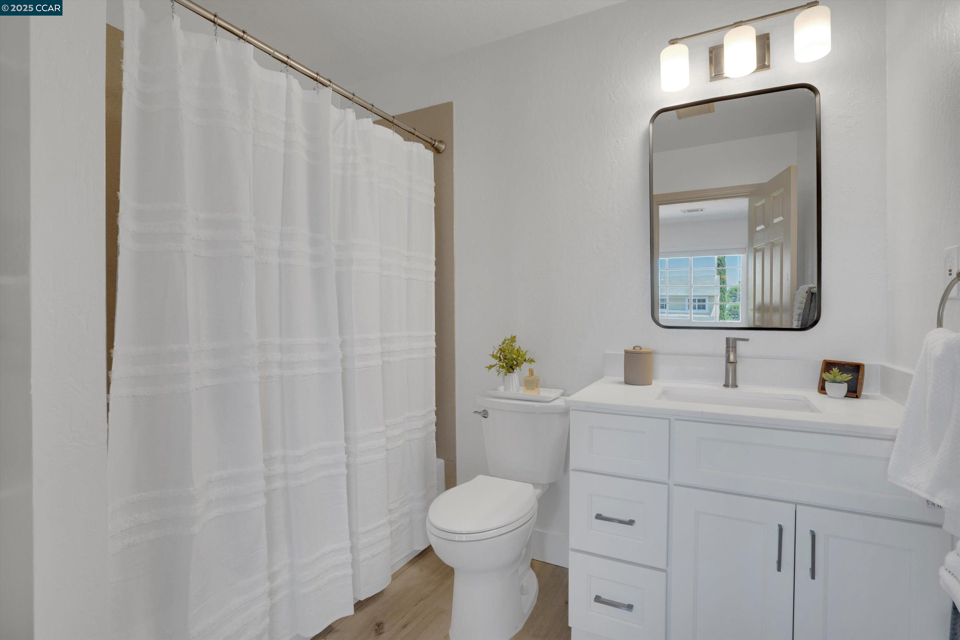 Detail Gallery Image 19 of 24 For 3253 Madrone St, Antioch,  CA 94509 - 3 Beds | 2 Baths