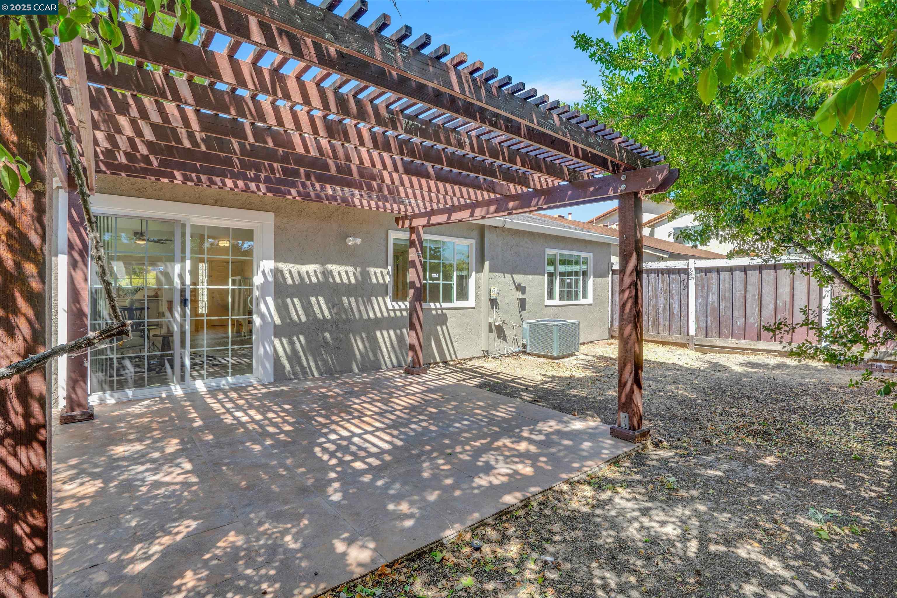 Detail Gallery Image 21 of 24 For 3253 Madrone St, Antioch,  CA 94509 - 3 Beds | 2 Baths