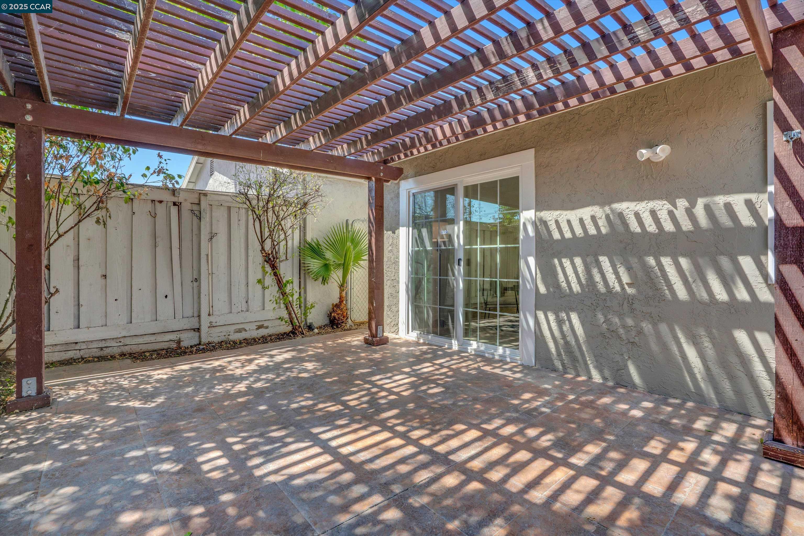 Detail Gallery Image 24 of 24 For 3253 Madrone St, Antioch,  CA 94509 - 3 Beds | 2 Baths