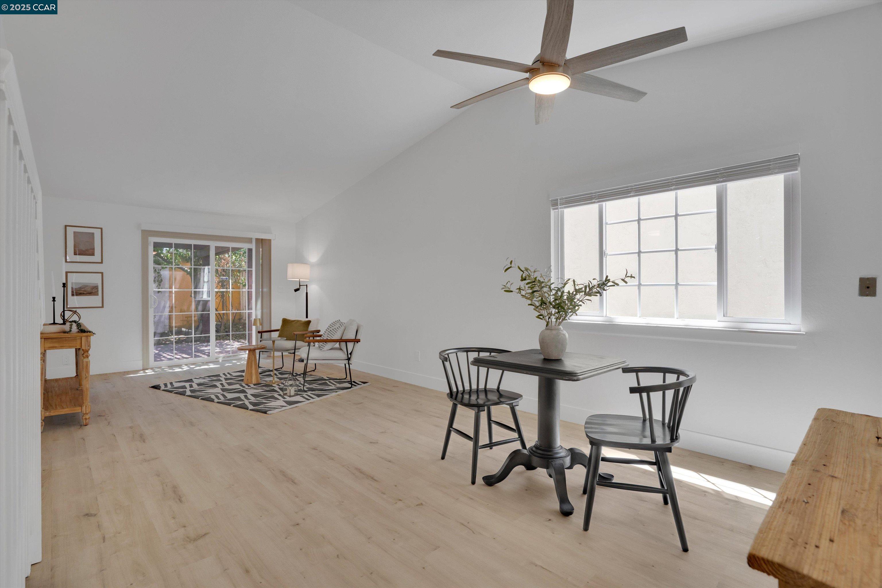 Detail Gallery Image 7 of 24 For 3253 Madrone St, Antioch,  CA 94509 - 3 Beds | 2 Baths