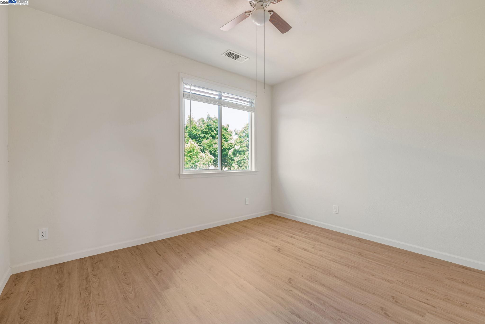 Detail Gallery Image 27 of 51 For 5675 Arcadia Cir, Discovery Bay,  CA 94505 - 4 Beds | 3/1 Baths