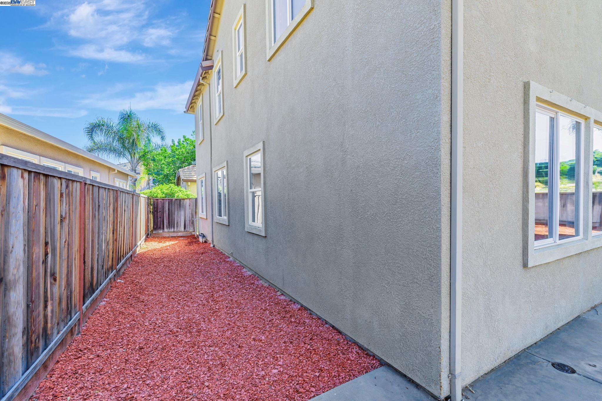 Detail Gallery Image 47 of 51 For 5675 Arcadia Cir, Discovery Bay,  CA 94505 - 4 Beds | 3/1 Baths