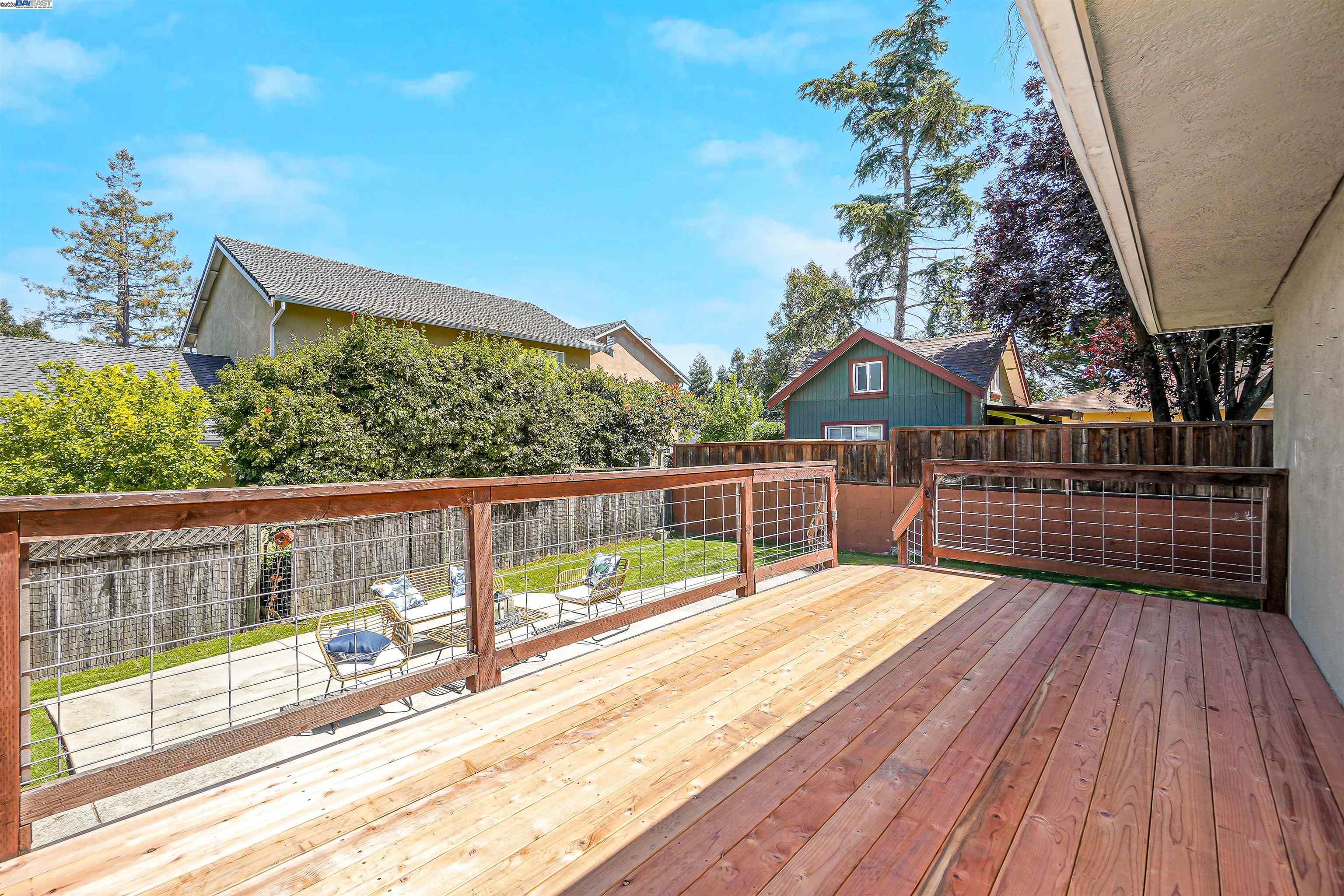 Detail Gallery Image 30 of 54 For 17526 Parker Rd, Castro Valley,  CA 94546 - 4 Beds | 2 Baths