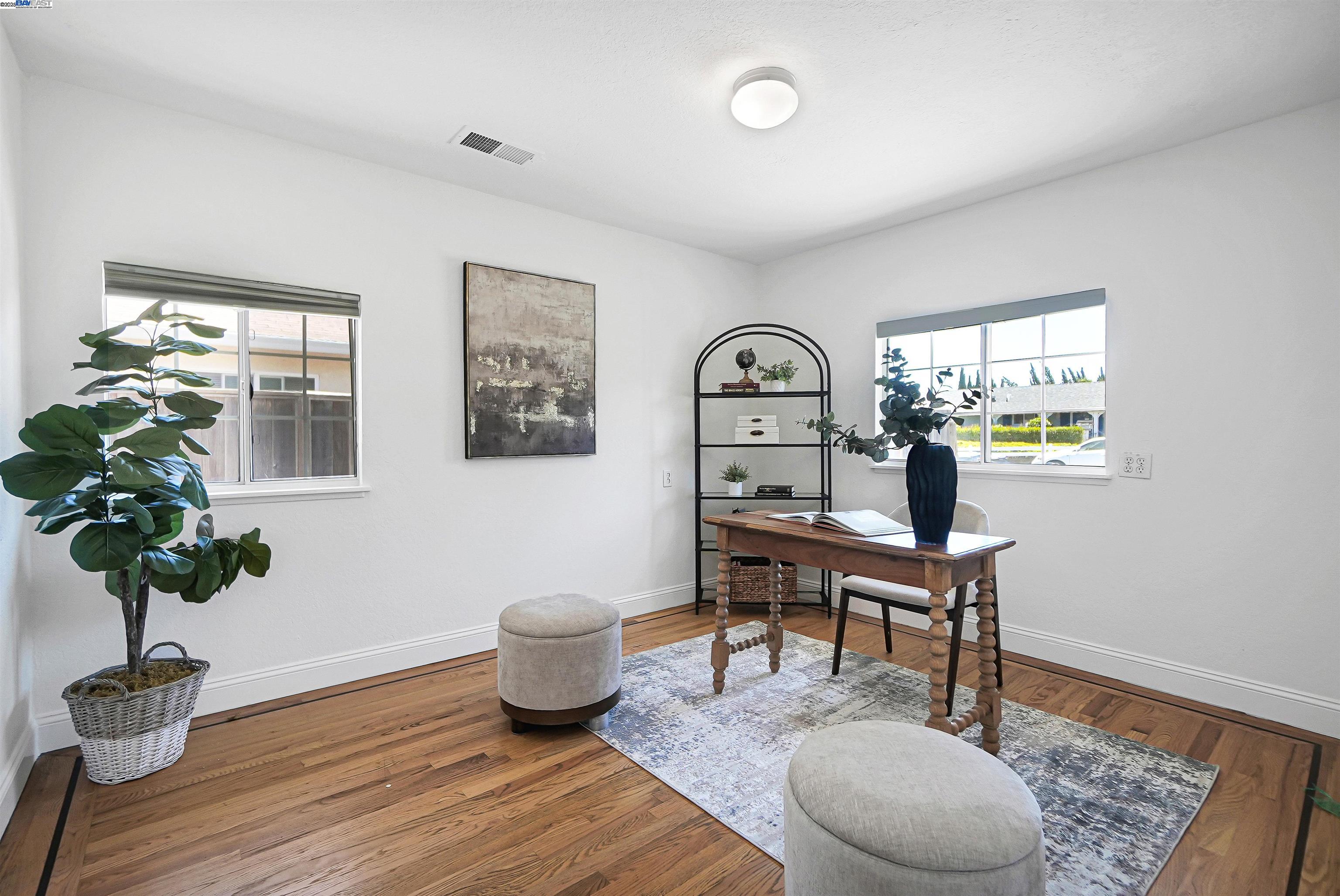 Detail Gallery Image 6 of 54 For 17526 Parker Rd, Castro Valley,  CA 94546 - 4 Beds | 2 Baths