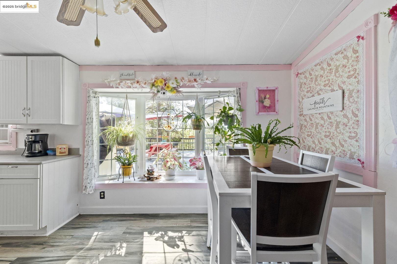 Detail Gallery Image 14 of 28 For 22411 Kennebec Ln, Columbia,  CA 95310 - 4 Beds | 2 Baths