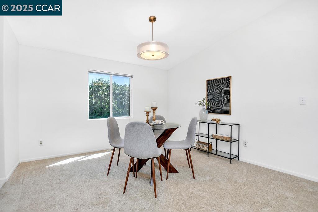 Detail Gallery Image 7 of 31 For 281 Aria Drive #143,  Pacheco,  CA 94553 - 3 Beds | 2 Baths