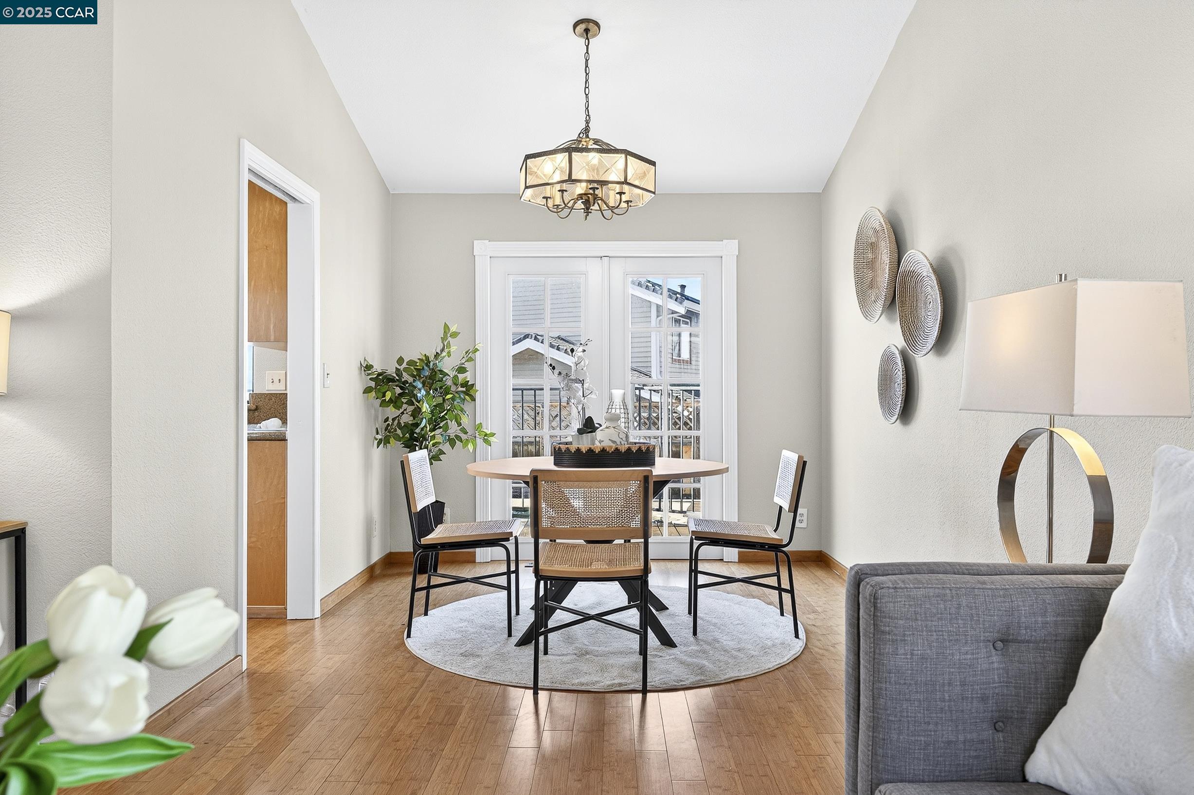 Detail Gallery Image 11 of 60 For 166 Duperu Dr, Crockett,  CA 94525 - 3 Beds | 2/1 Baths