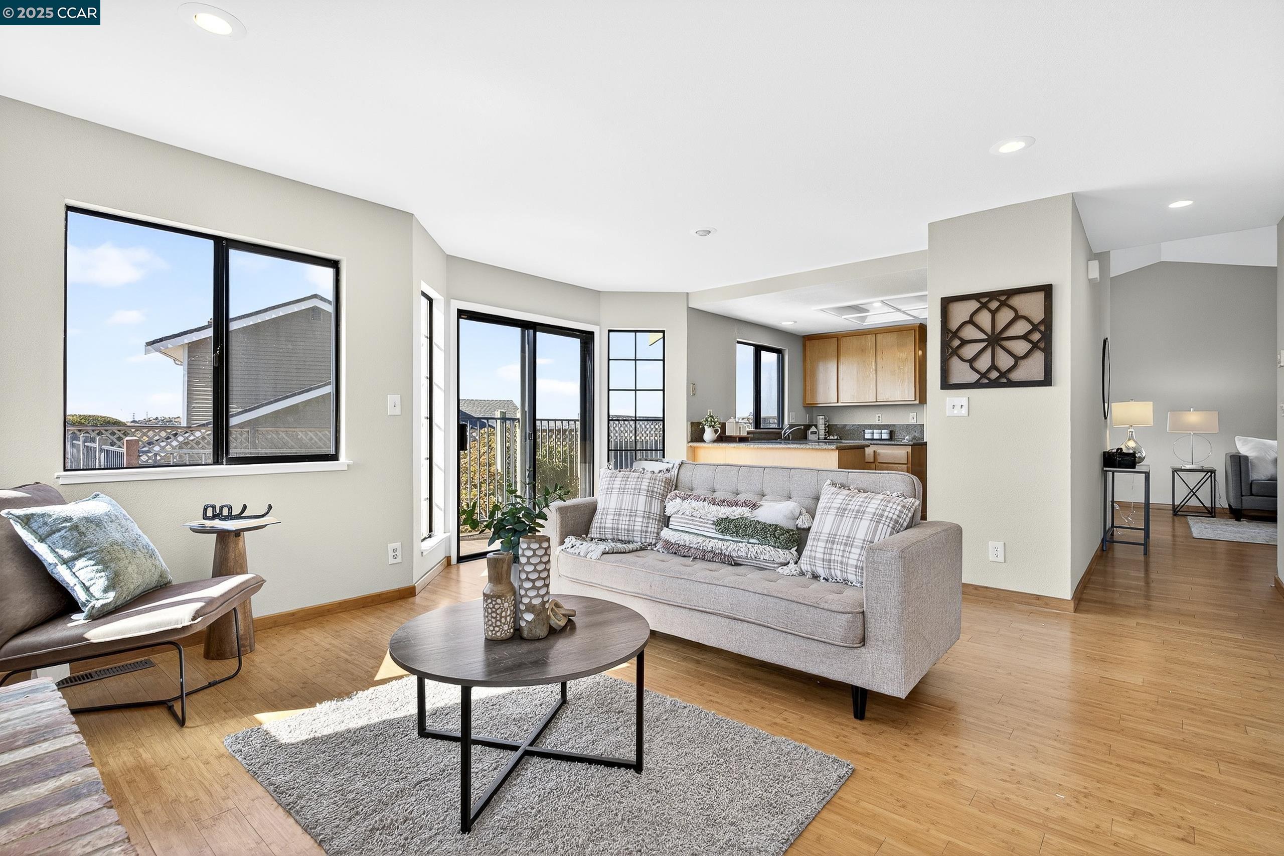Detail Gallery Image 24 of 60 For 166 Duperu Dr, Crockett,  CA 94525 - 3 Beds | 2/1 Baths