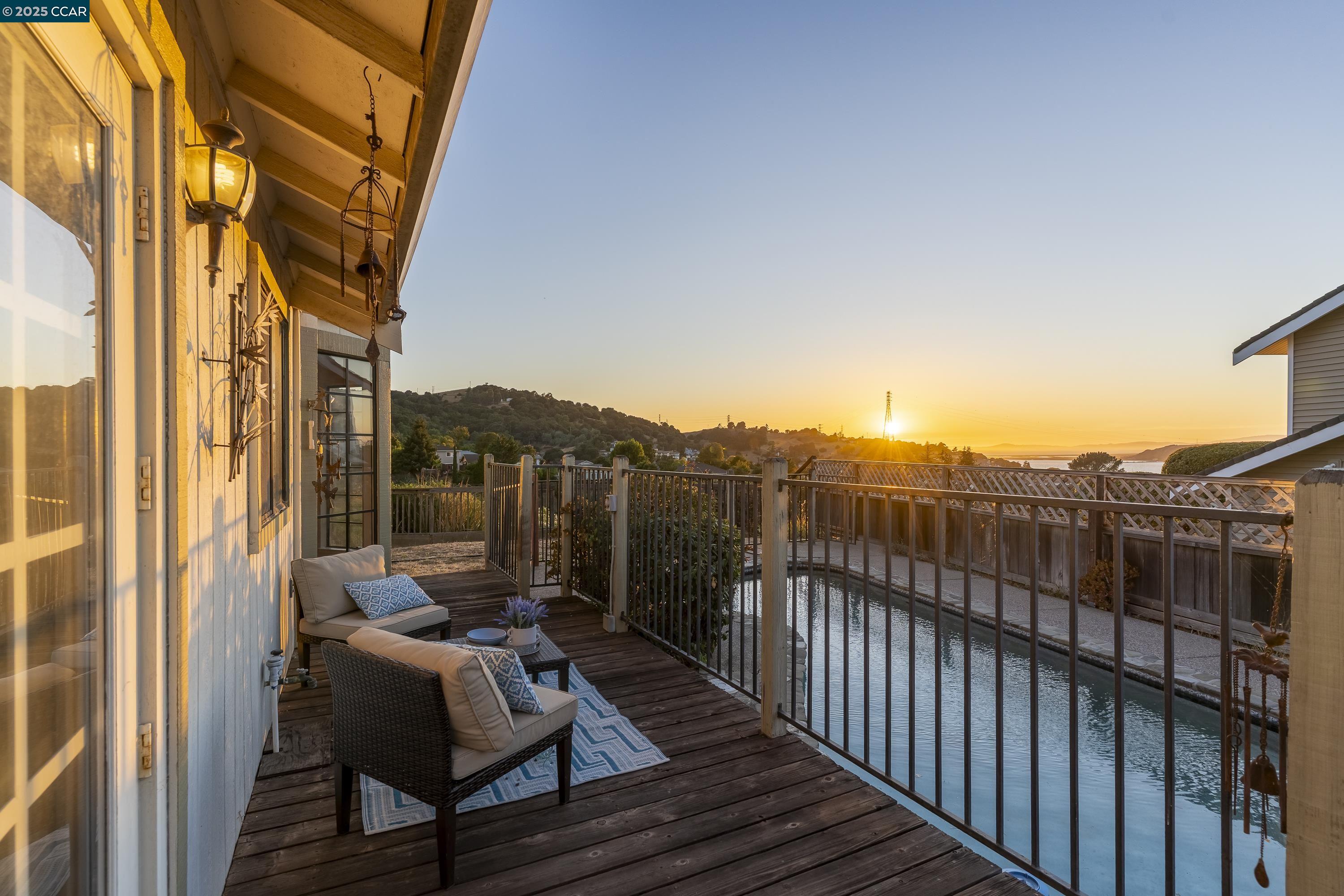 Detail Gallery Image 52 of 60 For 166 Duperu Dr, Crockett,  CA 94525 - 3 Beds | 2/1 Baths