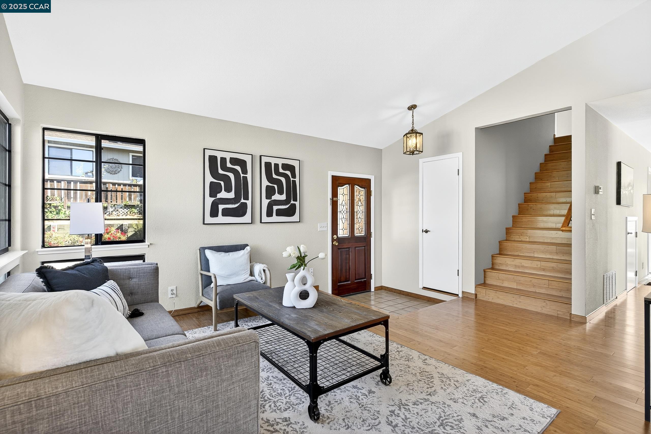 Detail Gallery Image 9 of 60 For 166 Duperu Dr, Crockett,  CA 94525 - 3 Beds | 2/1 Baths
