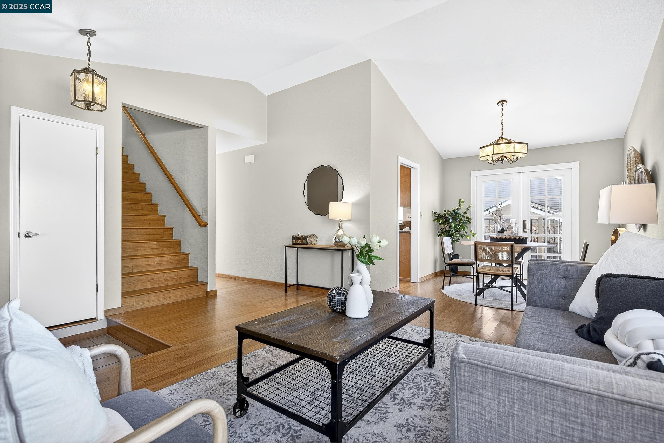 Detail Gallery Image 10 of 60 For 166 Duperu Dr, Crockett,  CA 94525 - 3 Beds | 2/1 Baths