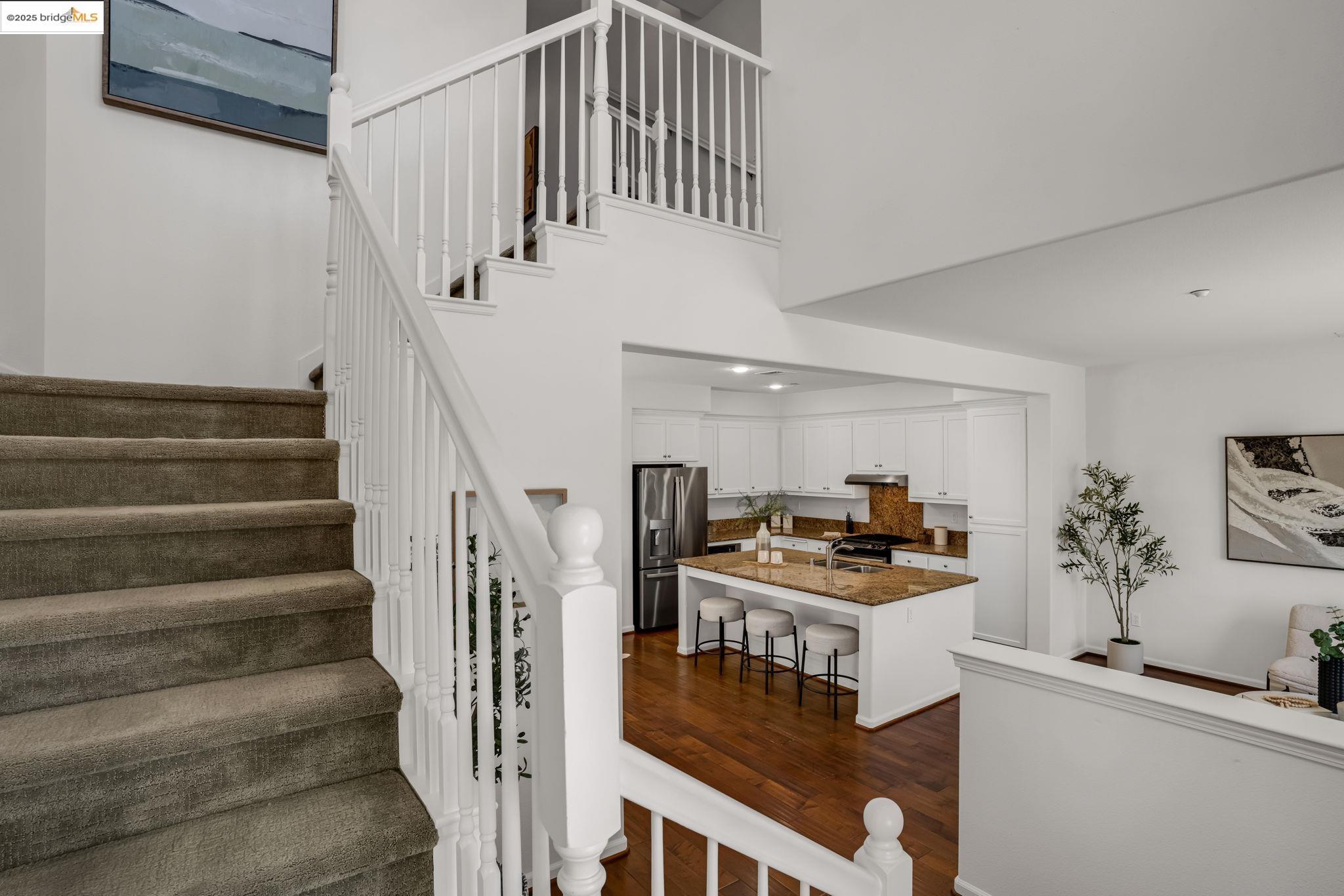 Detail Gallery Image 13 of 46 For 1623 Fortmann Way, Alameda,  CA 94501 - 4 Beds | 3/1 Baths
