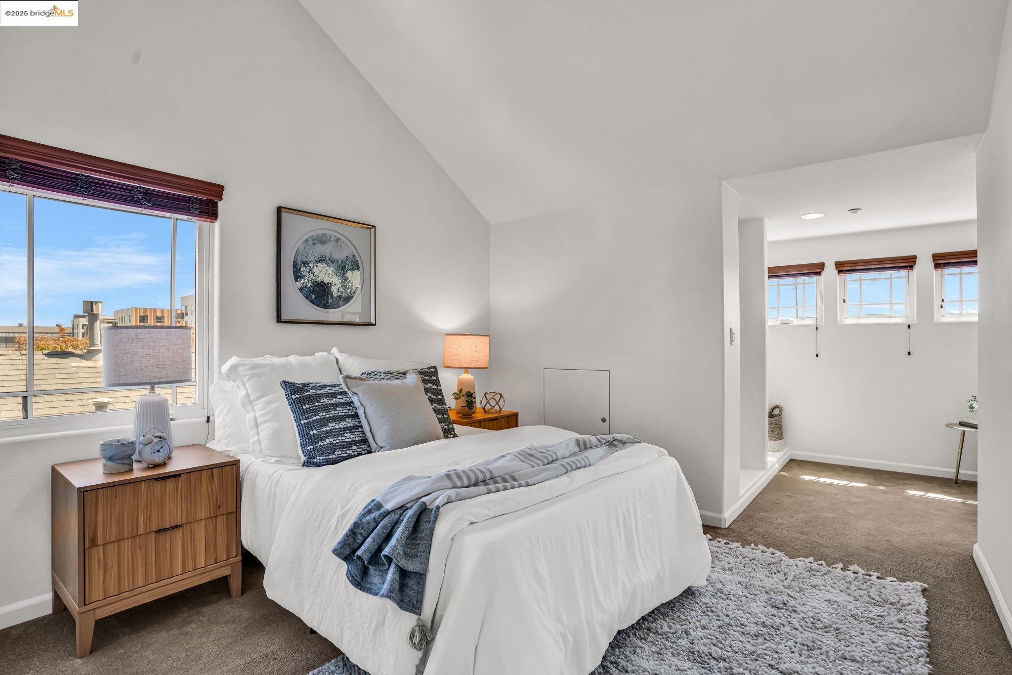 Detail Gallery Image 31 of 46 For 1623 Fortmann Way, Alameda,  CA 94501 - 4 Beds | 3/1 Baths