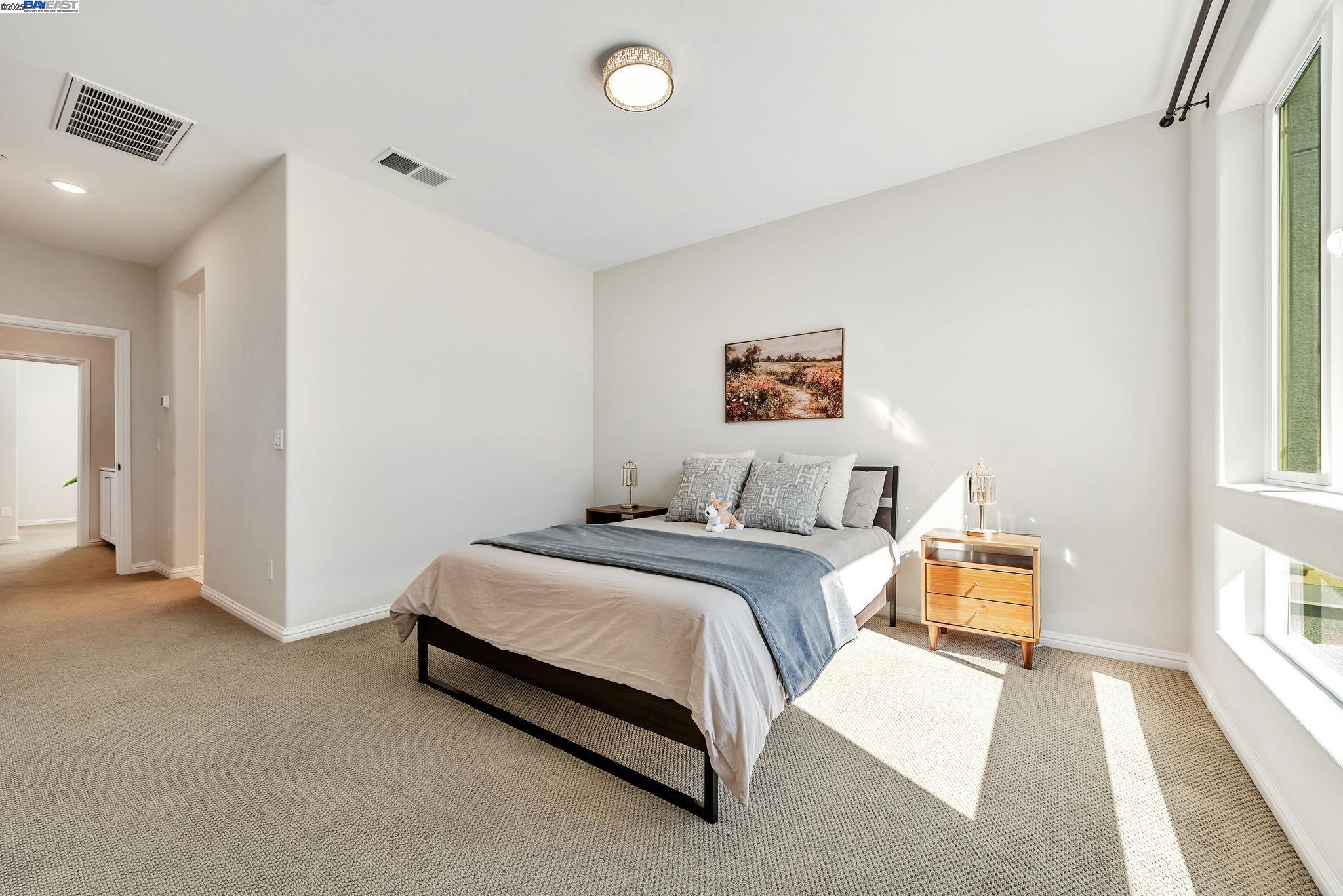 Detail Gallery Image 23 of 29 For 571 Apricot Way, San Jose,  CA 95133 - 3 Beds | 3/1 Baths