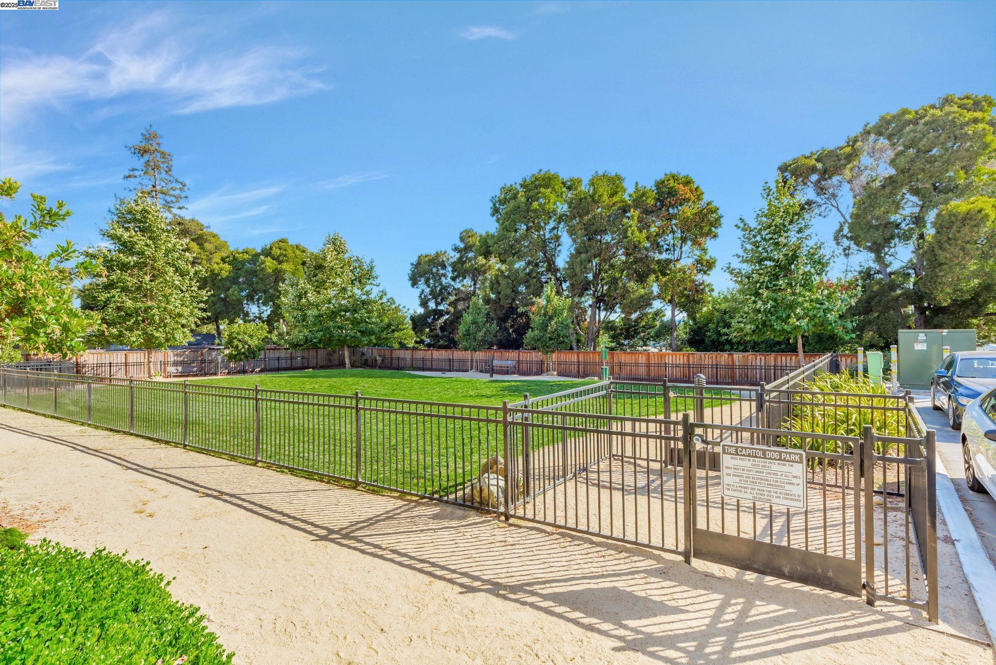 Detail Gallery Image 28 of 29 For 571 Apricot Way, San Jose,  CA 95133 - 3 Beds | 3/1 Baths