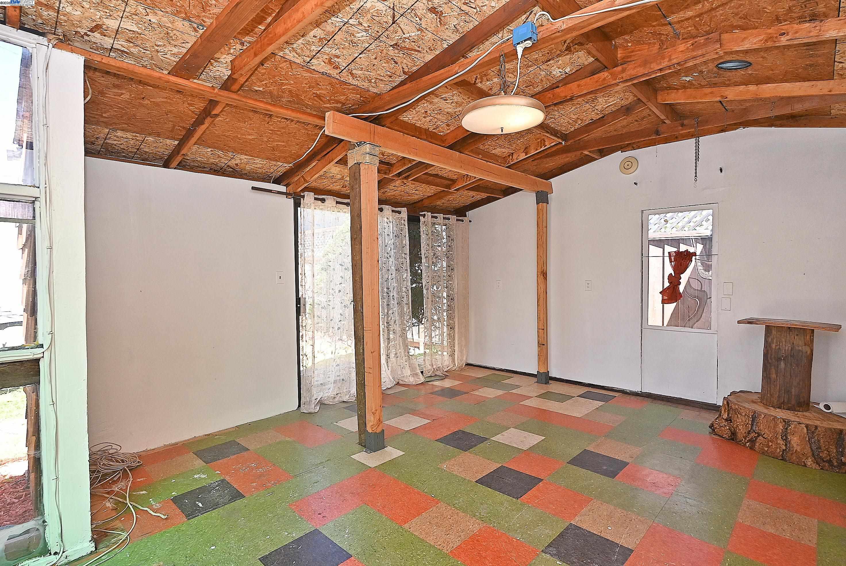 Detail Gallery Image 23 of 23 For 333 Central, Alameda,  CA 94501 - 2 Beds | 1 Baths