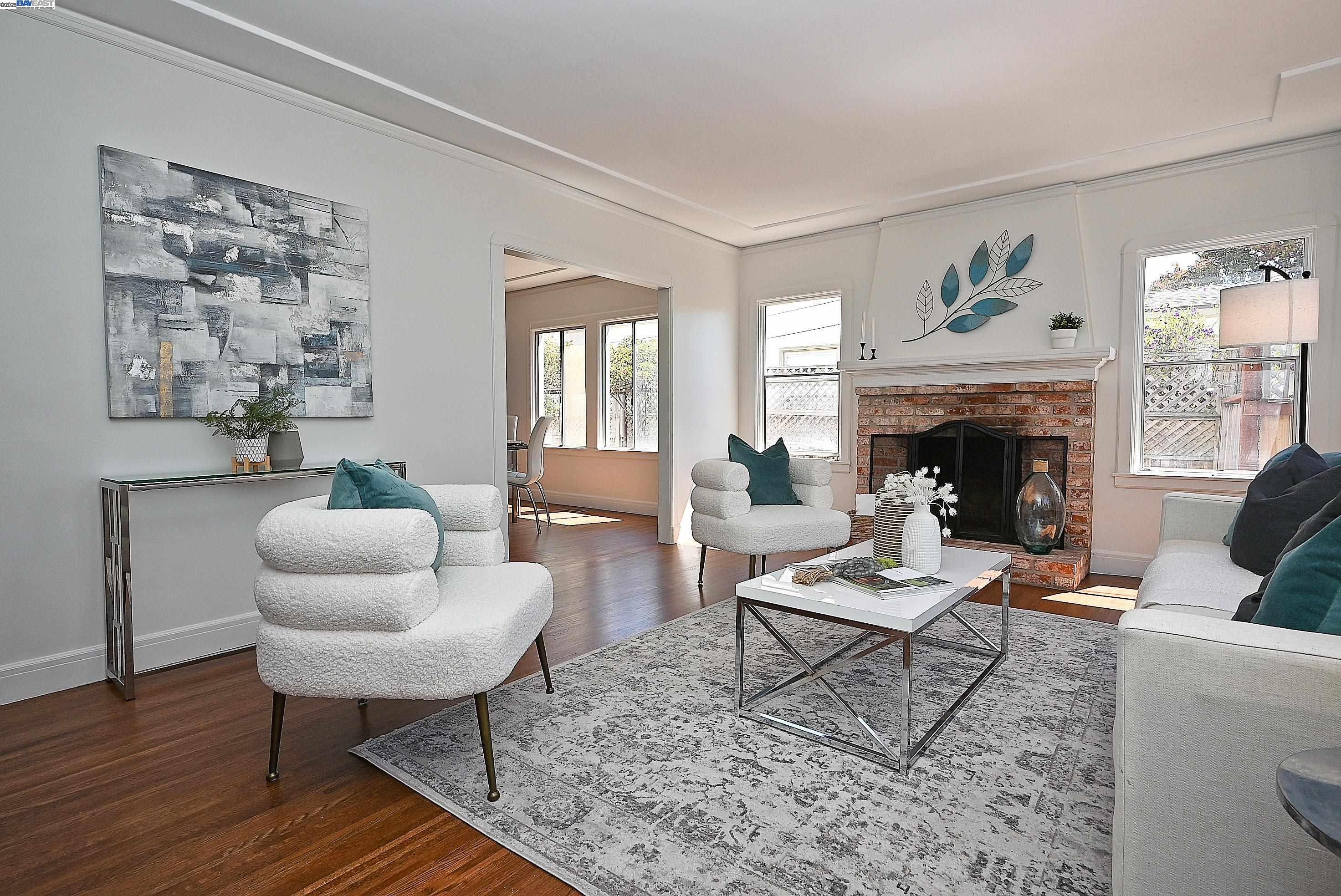 Detail Gallery Image 6 of 23 For 333 Central, Alameda,  CA 94501 - 2 Beds | 1 Baths