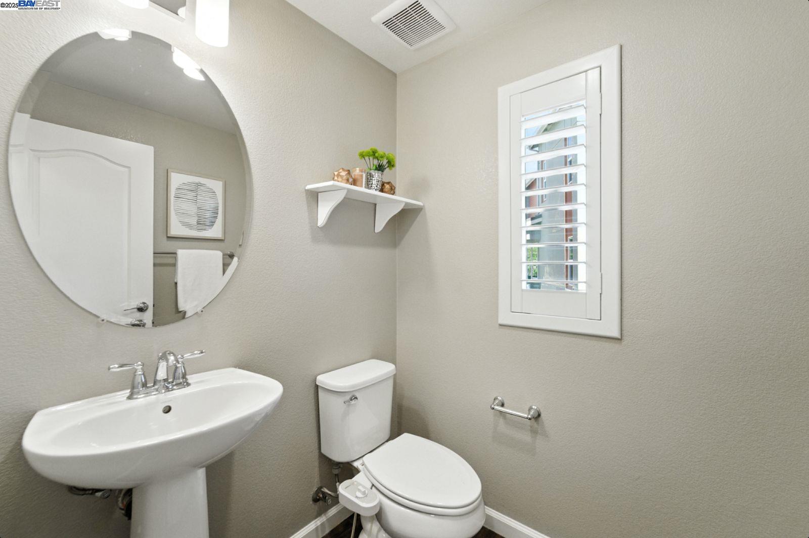 Detail Gallery Image 15 of 48 For 418 Desert Holly St, Milpitas,  CA 95035 - 4 Beds | 3/1 Baths