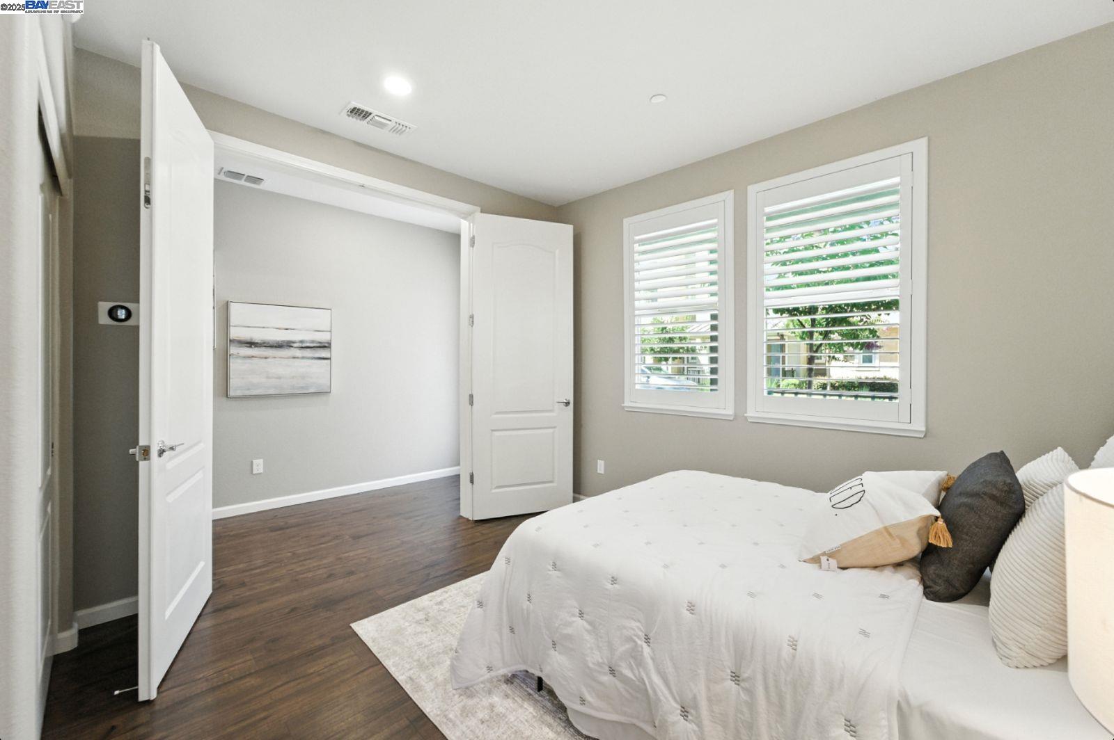 Detail Gallery Image 18 of 48 For 418 Desert Holly St, Milpitas,  CA 95035 - 4 Beds | 3/1 Baths