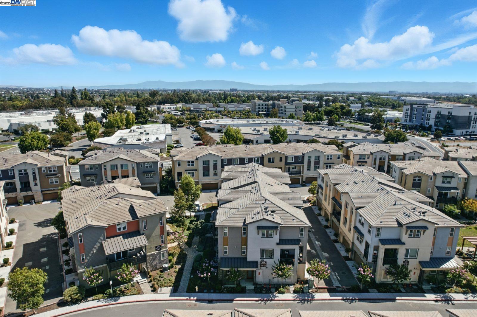 Detail Gallery Image 45 of 48 For 418 Desert Holly St, Milpitas,  CA 95035 - 4 Beds | 3/1 Baths