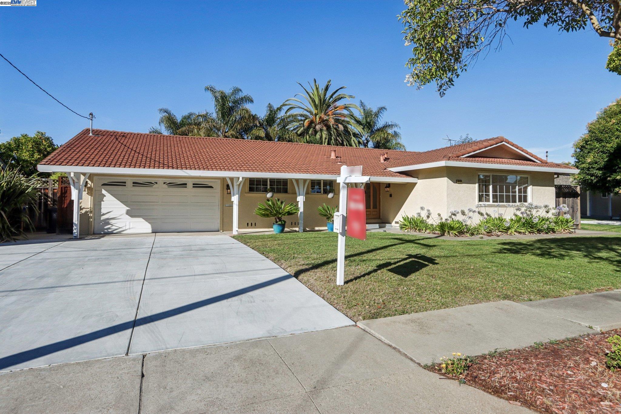 Detail Gallery Image 2 of 60 For 35120 Cardiff Street, Newark,  CA 94560 - 4 Beds | 2 Baths
