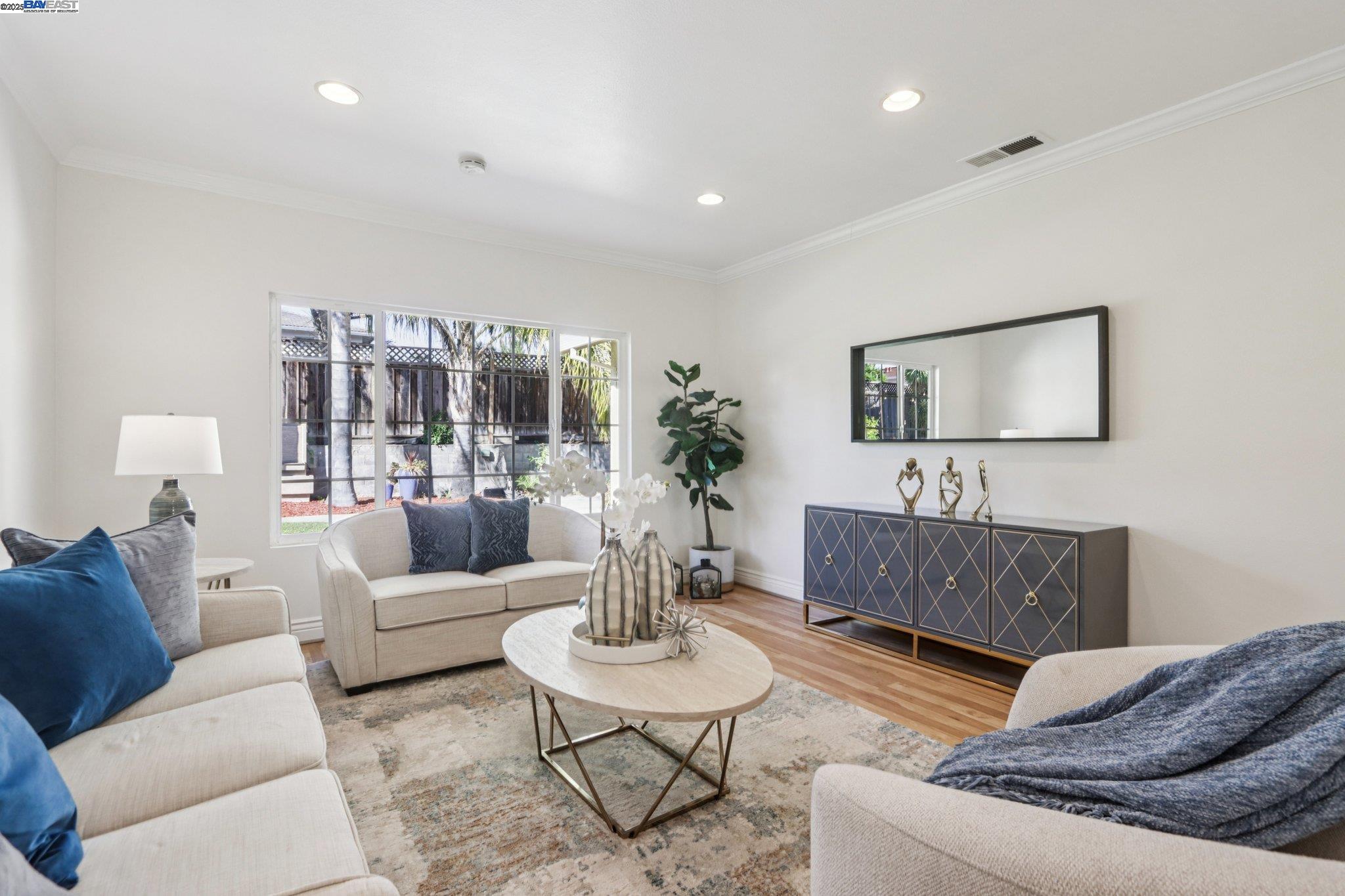 Detail Gallery Image 11 of 60 For 35120 Cardiff Street, Newark,  CA 94560 - 4 Beds | 2 Baths