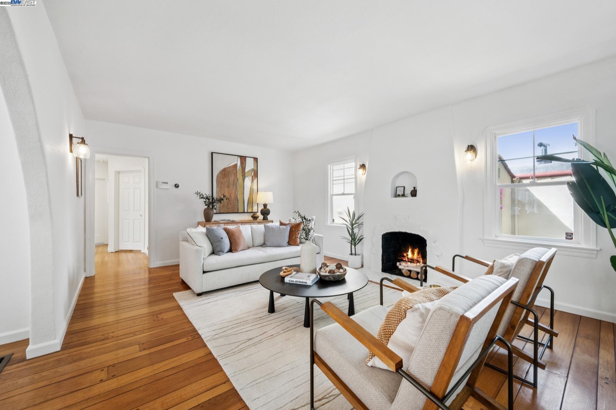 Detail Gallery Image 10 of 40 For 3764 35th Avenue, Oakland,  CA 94619 - 2 Beds | 1 Baths