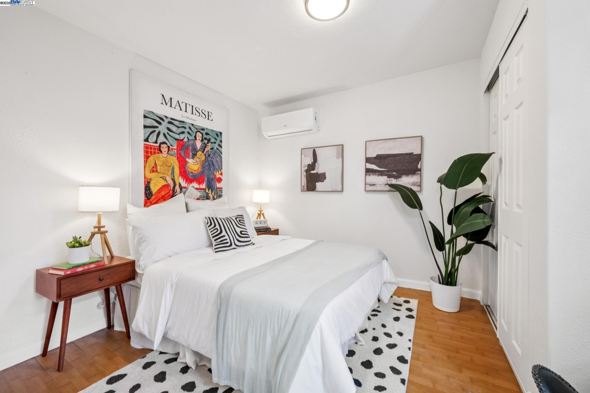 Detail Gallery Image 33 of 55 For 2449 26th Avenue, Oakland,  CA 94601 - 4 Beds | 2 Baths