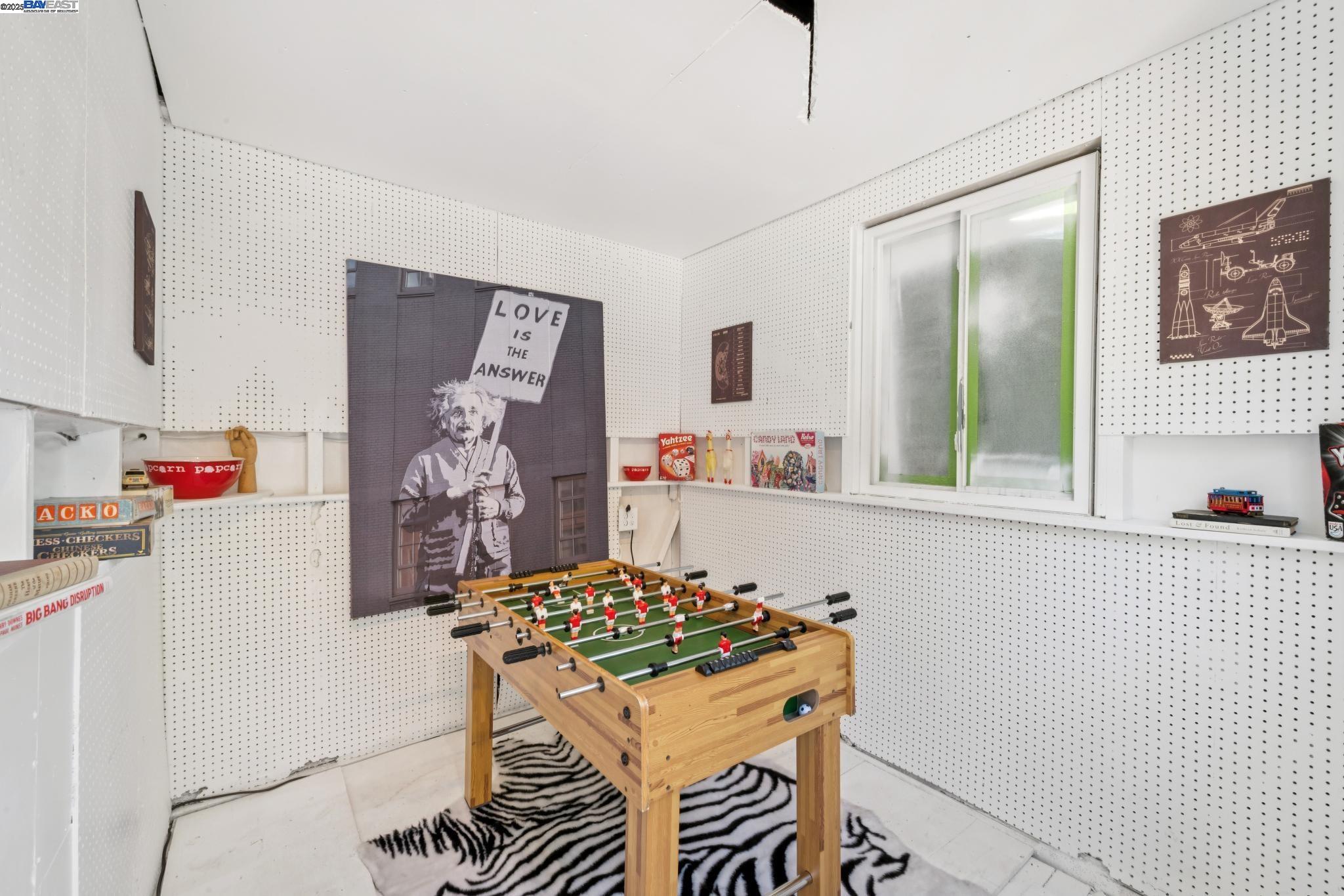 Detail Gallery Image 40 of 55 For 2449 26th Avenue, Oakland,  CA 94601 - 4 Beds | 2 Baths