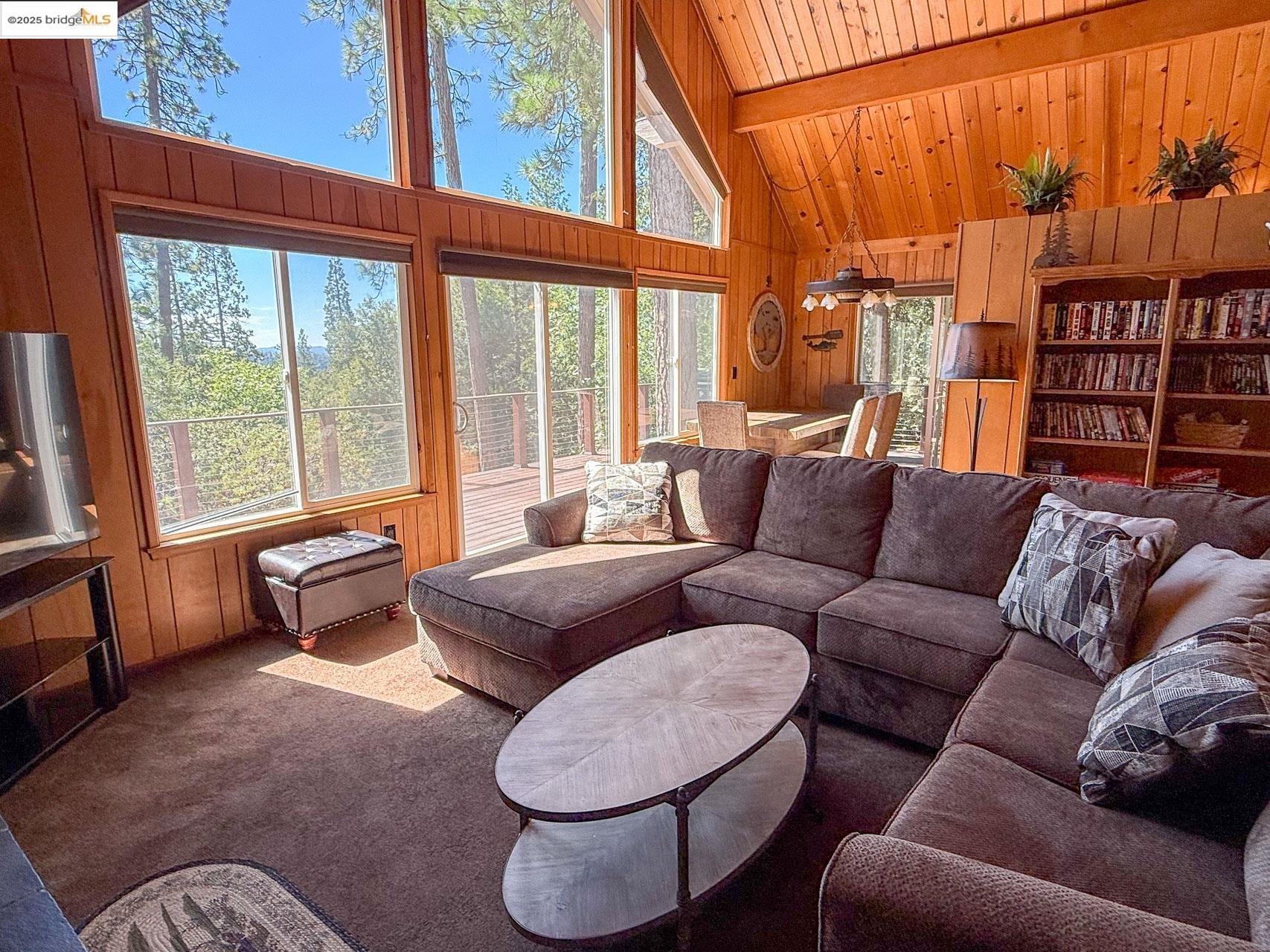 Detail Gallery Image 5 of 28 For 23755 Stage Coach Dr, Sonora,  CA 95370 - 3 Beds | 1 Baths