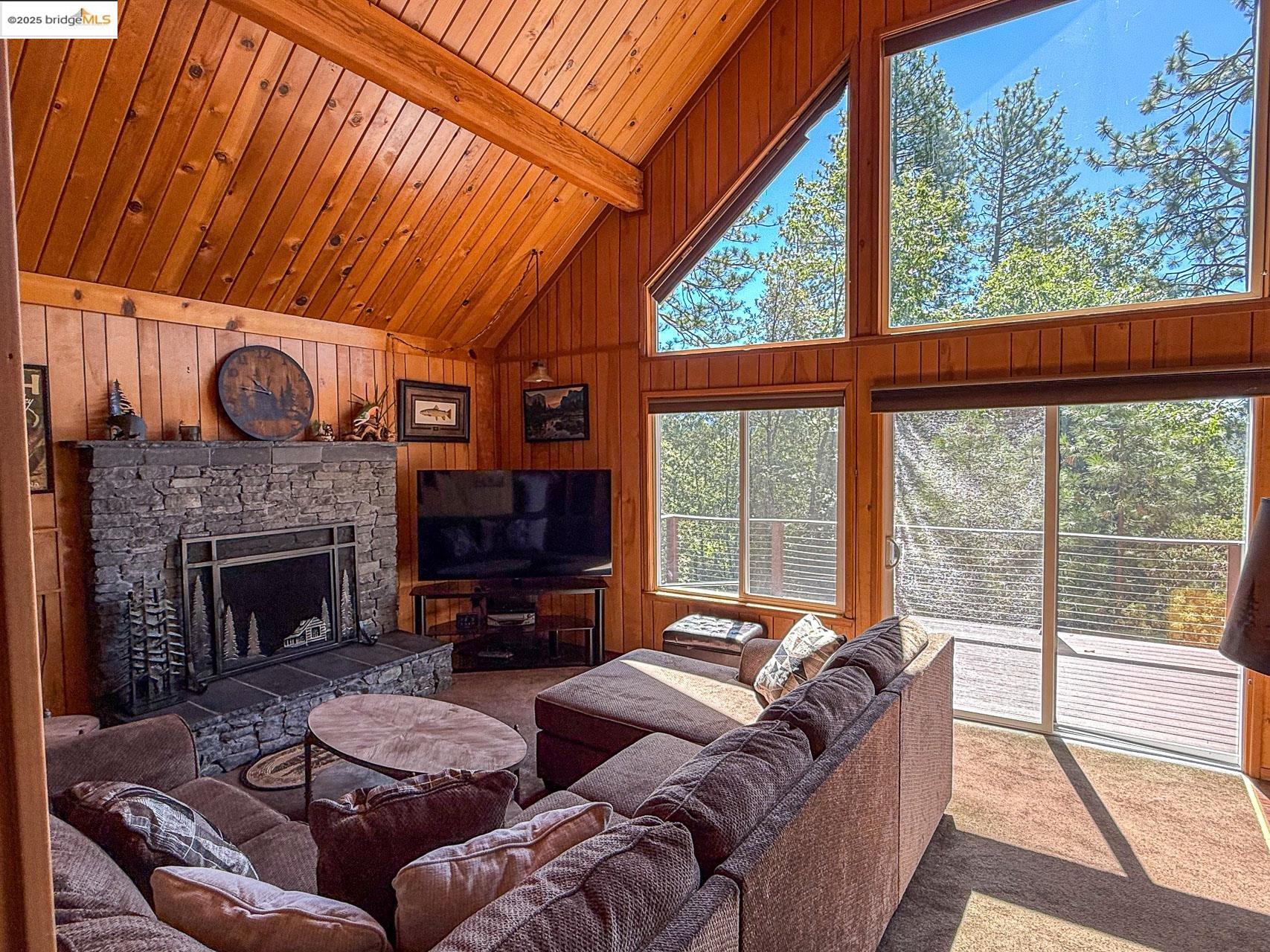 Detail Gallery Image 6 of 28 For 23755 Stage Coach Dr, Sonora,  CA 95370 - 3 Beds | 1 Baths