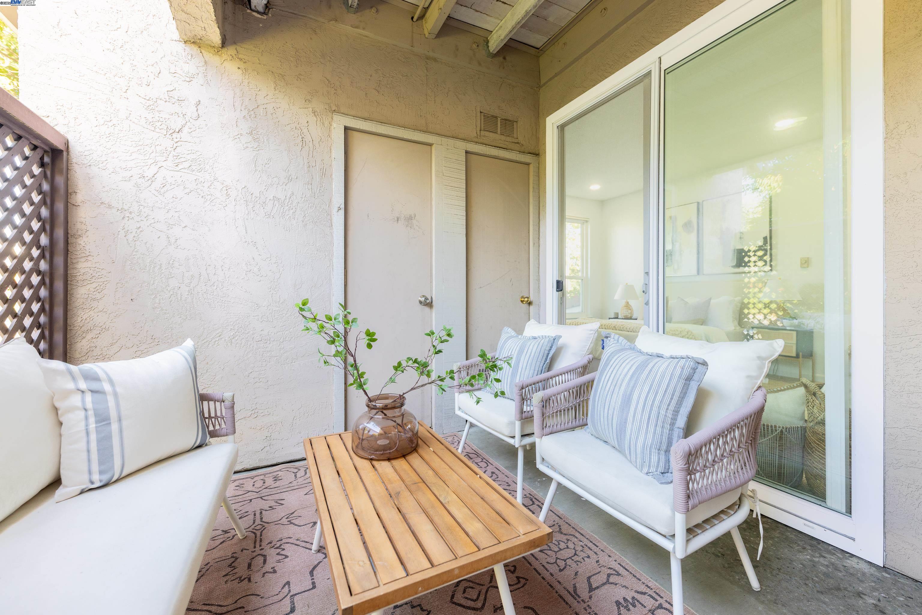 Detail Gallery Image 16 of 29 For 3695 Stevenson Blvd #144,  Fremont,  CA 94538 - 3 Beds | 3 Baths