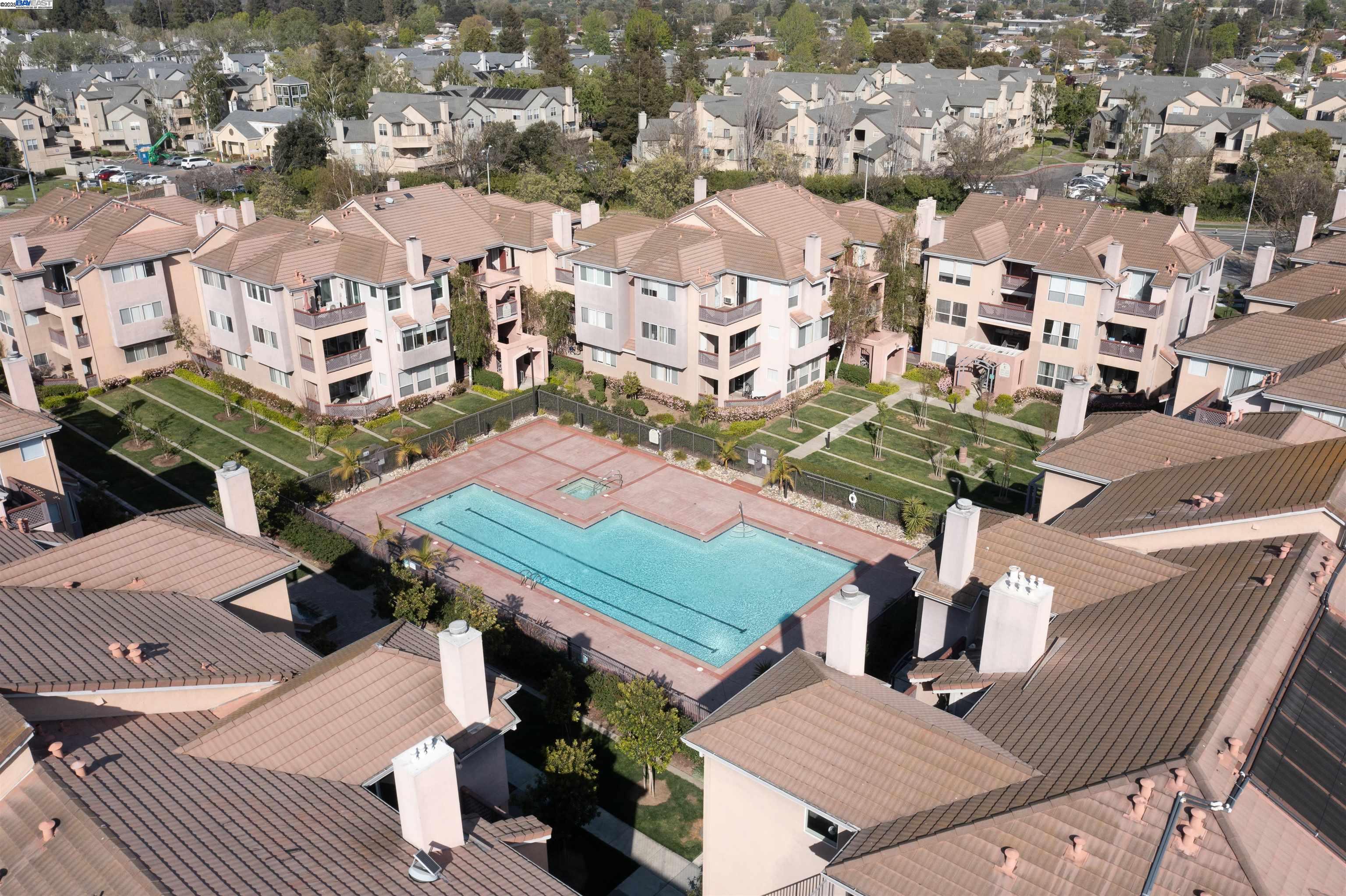 Detail Gallery Image 18 of 29 For 3695 Stevenson Blvd #144,  Fremont,  CA 94538 - 3 Beds | 3 Baths