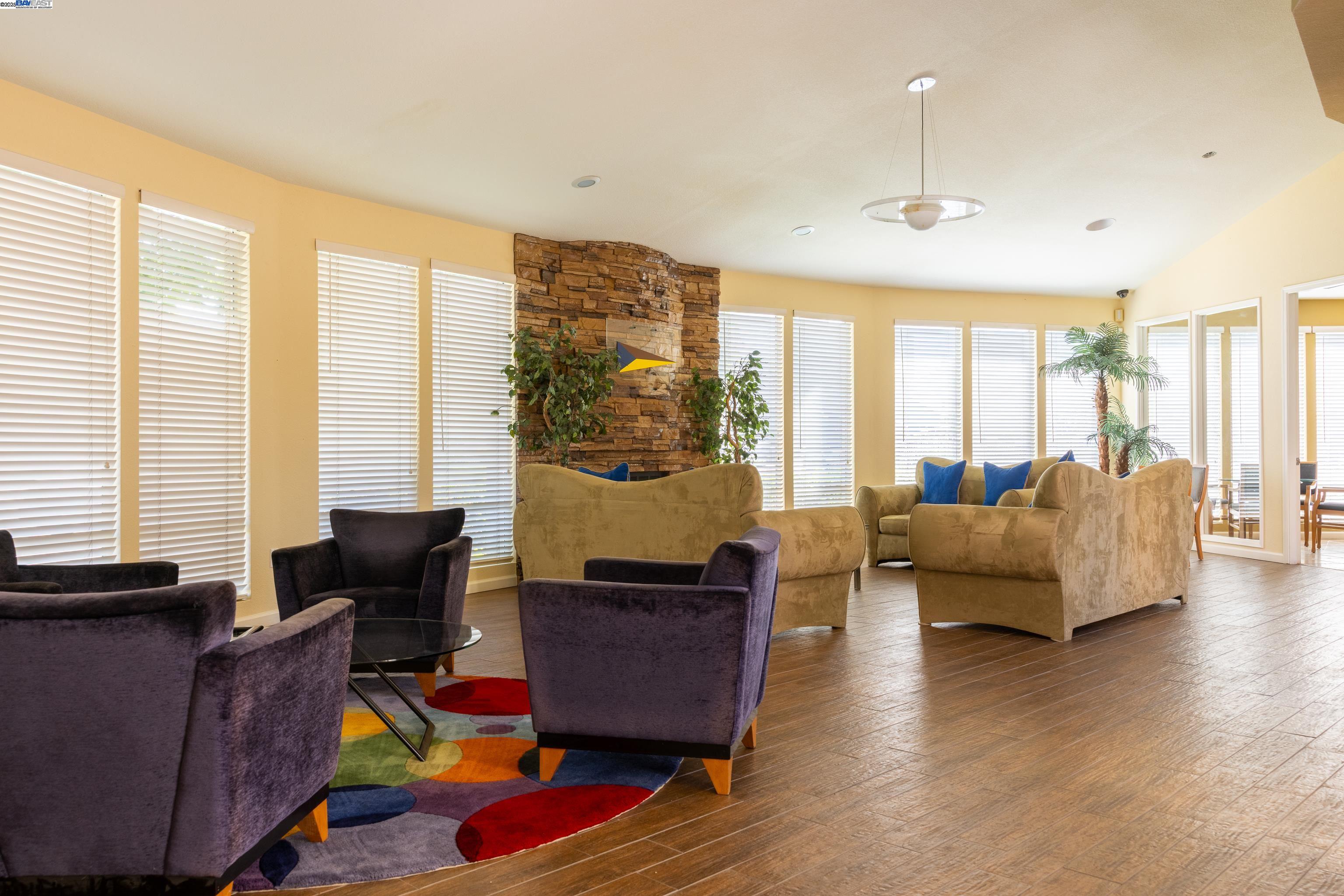 Detail Gallery Image 22 of 29 For 3695 Stevenson Blvd #144,  Fremont,  CA 94538 - 3 Beds | 3 Baths
