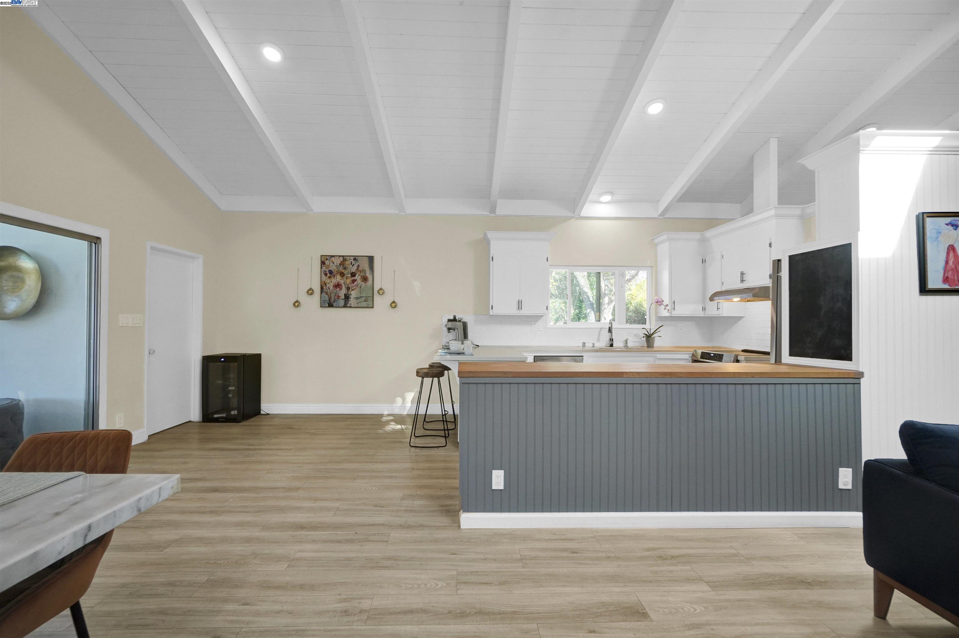 Detail Gallery Image 15 of 39 For 55 Normandy Ln, Walnut Creek,  CA 94598 - 3 Beds | 2 Baths