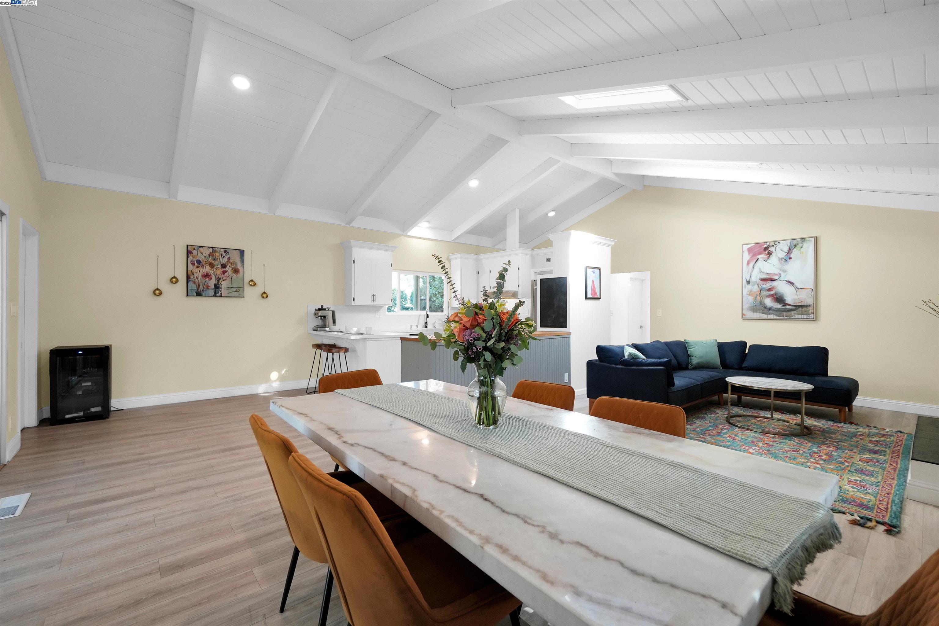 Detail Gallery Image 16 of 39 For 55 Normandy Ln, Walnut Creek,  CA 94598 - 3 Beds | 2 Baths
