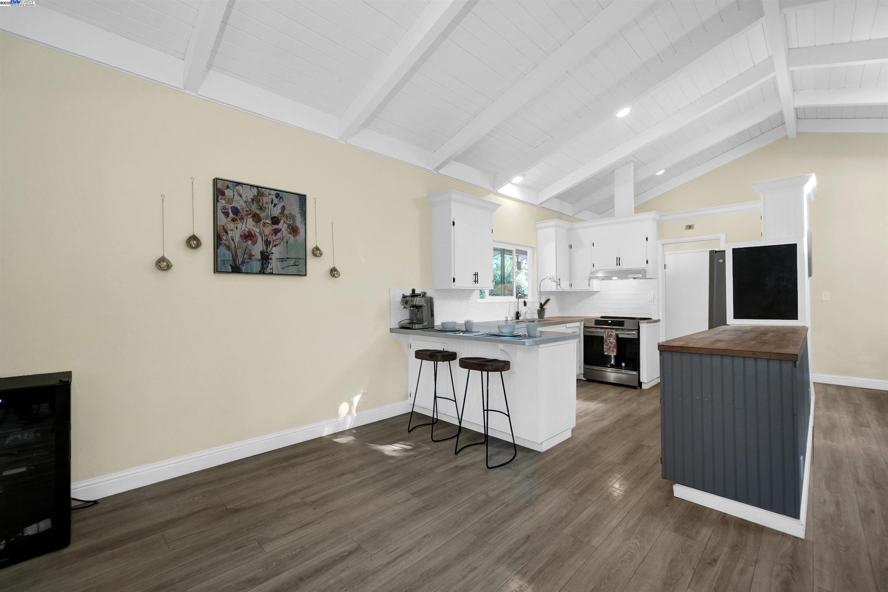 Detail Gallery Image 19 of 39 For 55 Normandy Ln, Walnut Creek,  CA 94598 - 3 Beds | 2 Baths