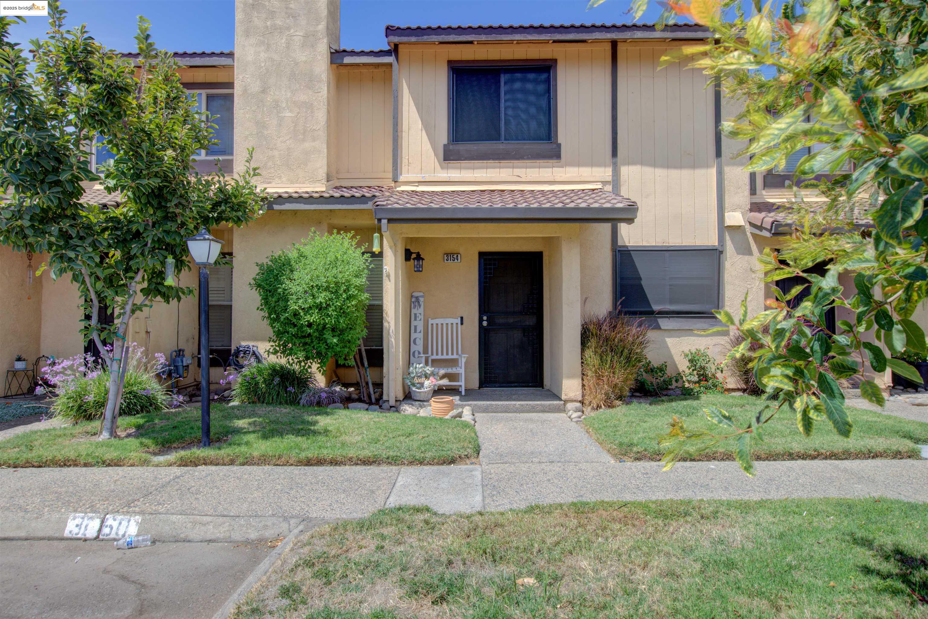 Detail Gallery Image 1 of 37 For 3154 Andre Ln, Turlock,  CA 95382 - 2 Beds | 1/1 Baths