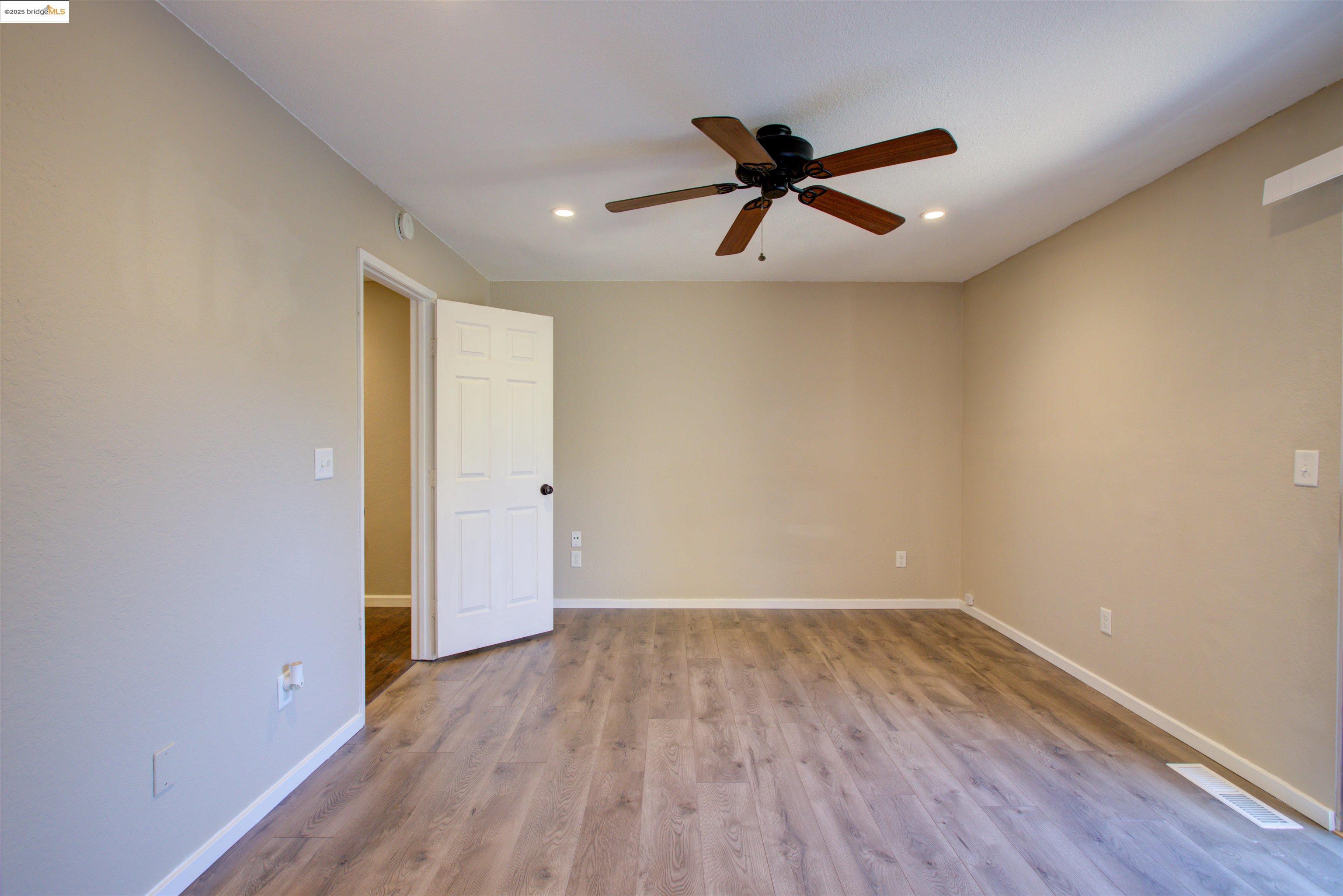 Detail Gallery Image 23 of 37 For 3154 Andre Ln, Turlock,  CA 95382 - 2 Beds | 1/1 Baths
