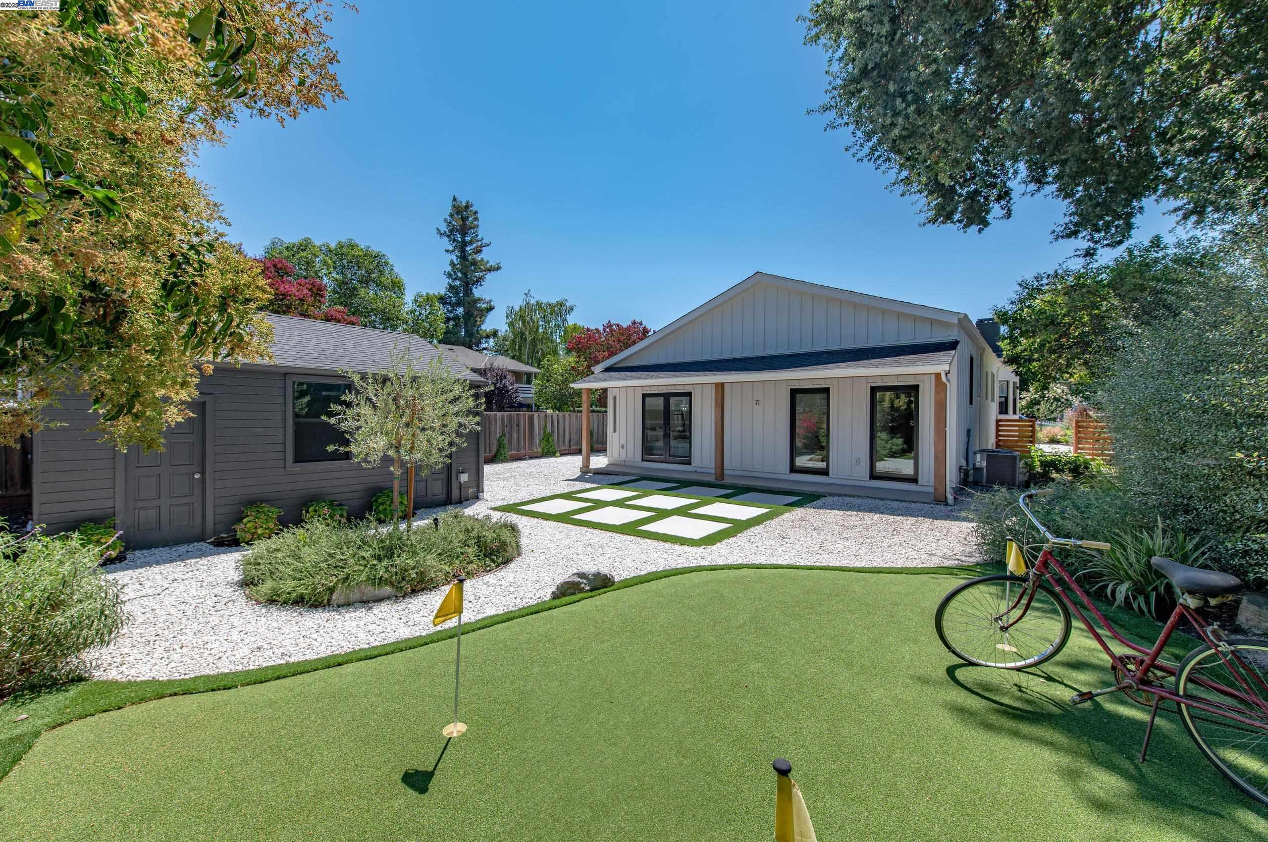 Detail Gallery Image 44 of 49 For 4073 Stanley Blvd, Pleasanton,  CA 94566 - 5 Beds | 3 Baths