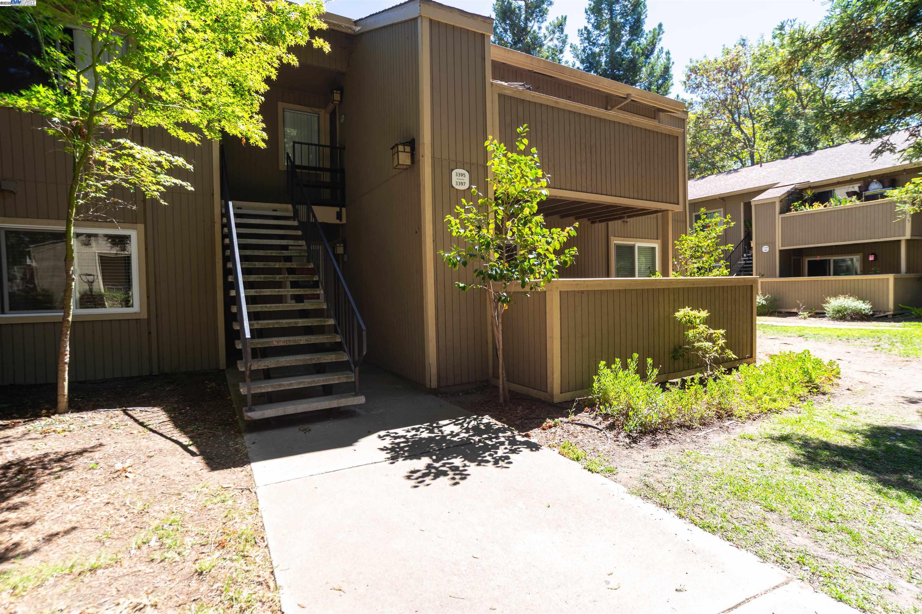 MLS: 41107391 Condo For Sale