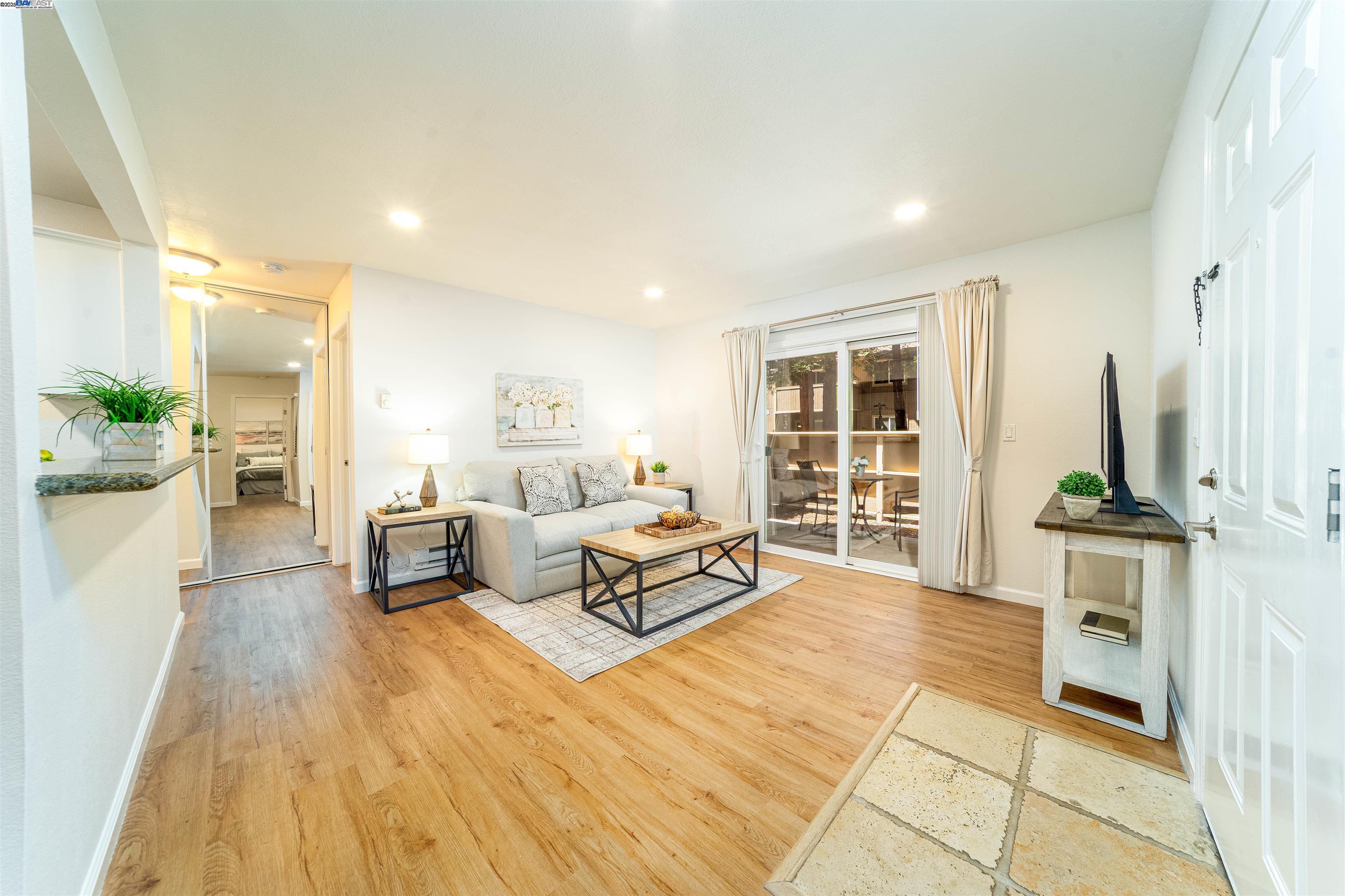 Photo #10: 41107391 Listing: Photo #10