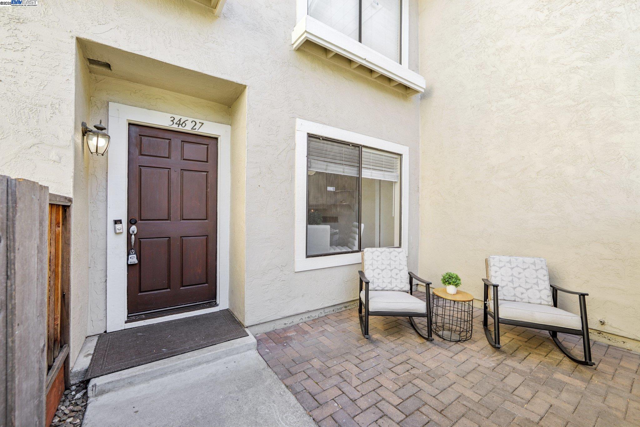 Detail Gallery Image 5 of 46 For 34627 Pueblo Terrace, Fremont,  CA 94555 - 3 Beds | 2/1 Baths