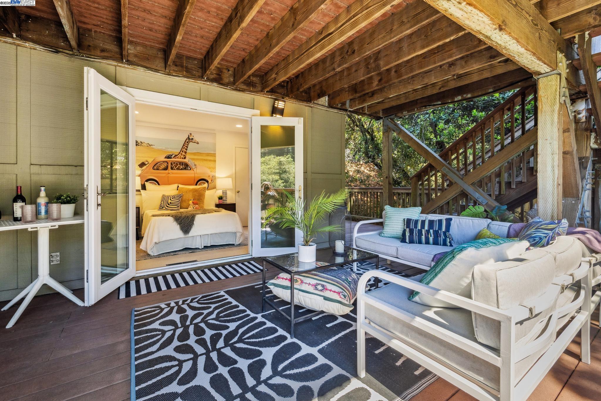 Detail Gallery Image 40 of 60 For 7350 Woodrow Drive, Oakland,  CA 94611 - 3 Beds | 2/1 Baths
