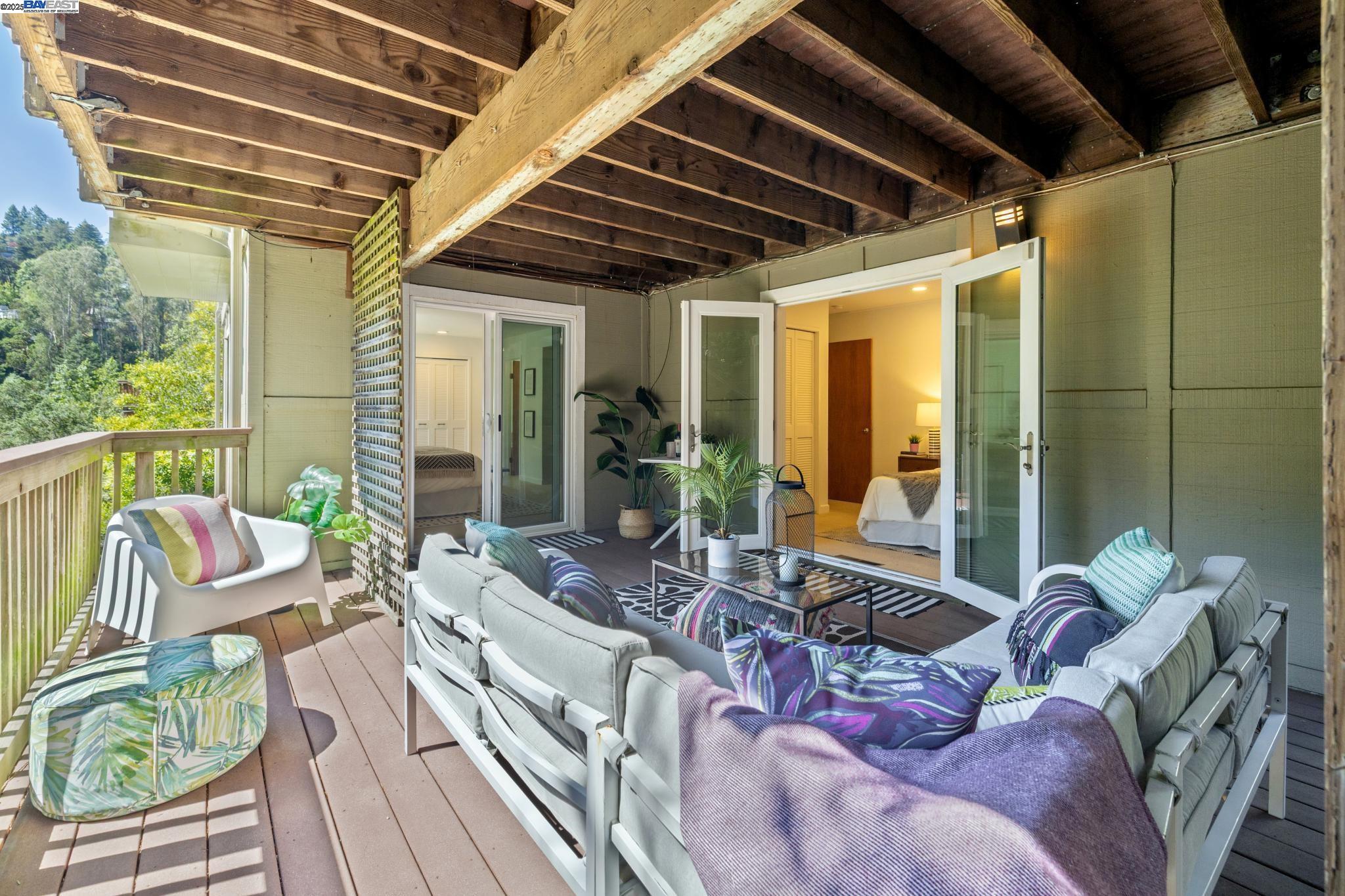 Detail Gallery Image 42 of 60 For 7350 Woodrow Drive, Oakland,  CA 94611 - 3 Beds | 2/1 Baths