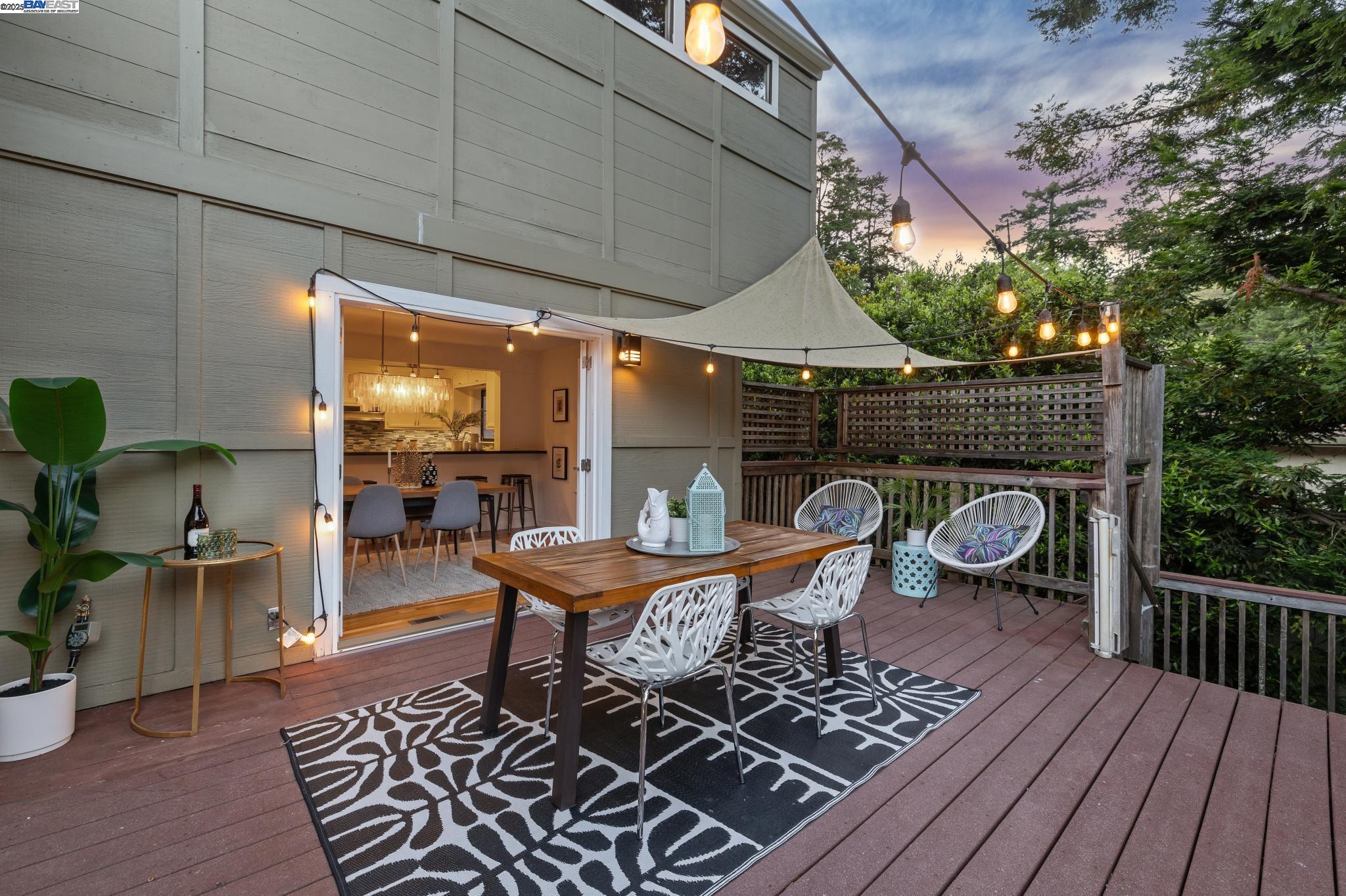 Detail Gallery Image 53 of 60 For 7350 Woodrow Drive, Oakland,  CA 94611 - 3 Beds | 2/1 Baths