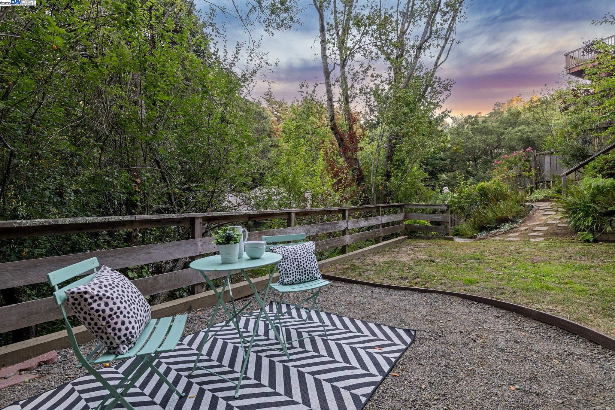 Detail Gallery Image 56 of 60 For 7350 Woodrow Drive, Oakland,  CA 94611 - 3 Beds | 2/1 Baths