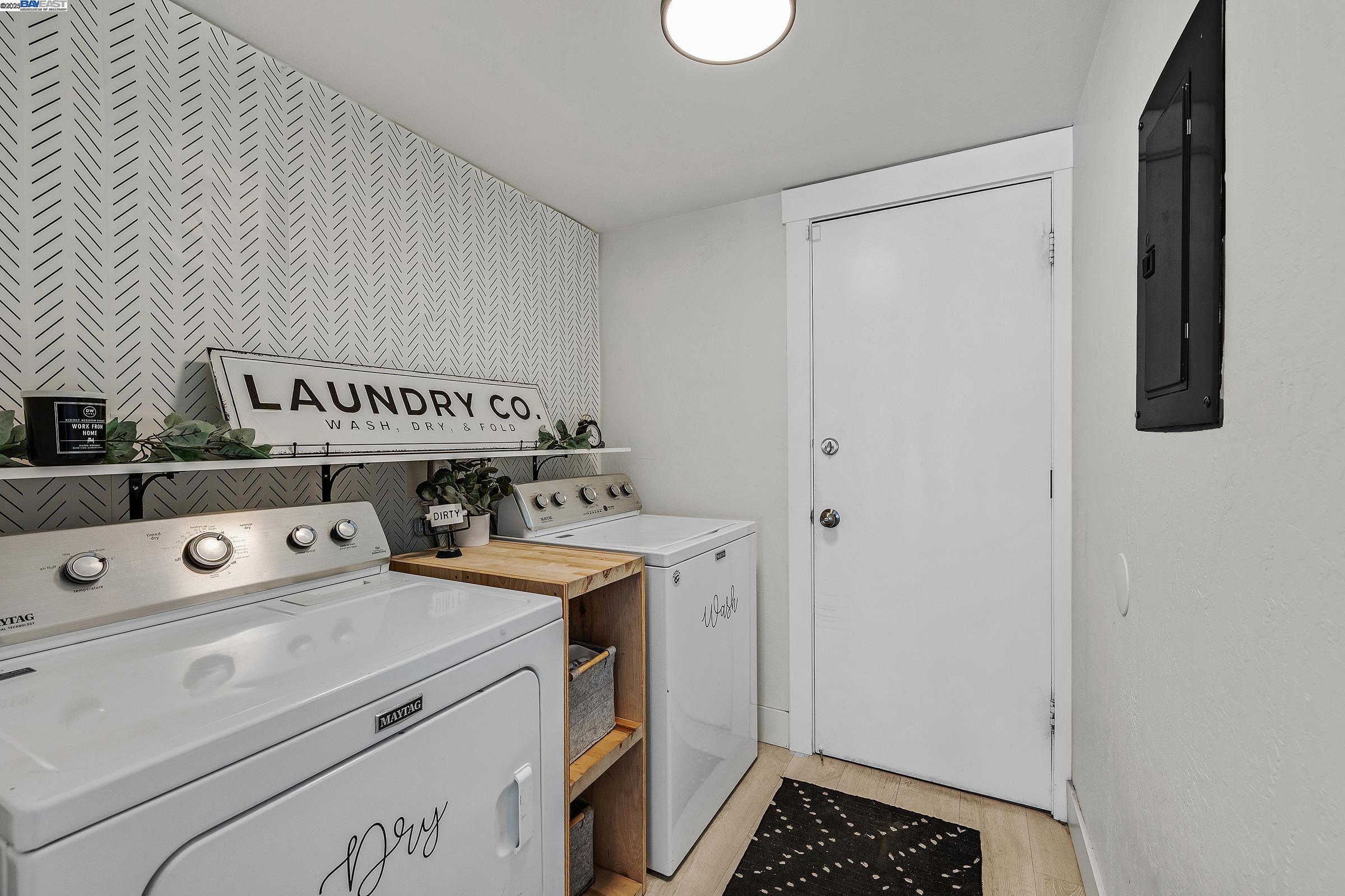 Detail Gallery Image 16 of 52 For 2157 Farmington Pl, Livermore,  CA 94550 - 4 Beds | 2/1 Baths