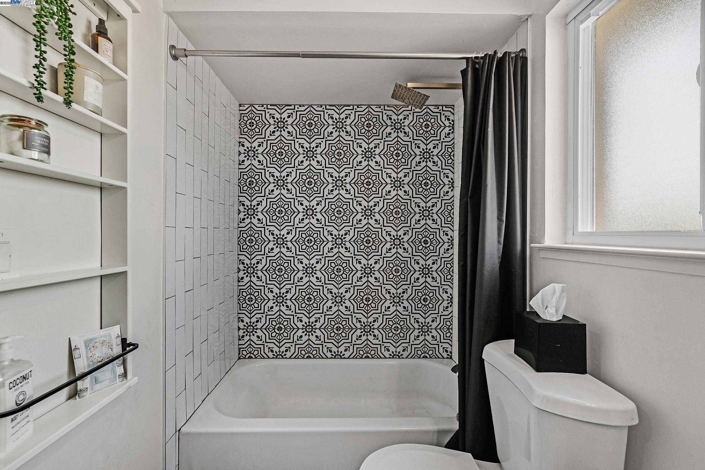 Detail Gallery Image 26 of 52 For 2157 Farmington Pl, Livermore,  CA 94550 - 4 Beds | 2/1 Baths