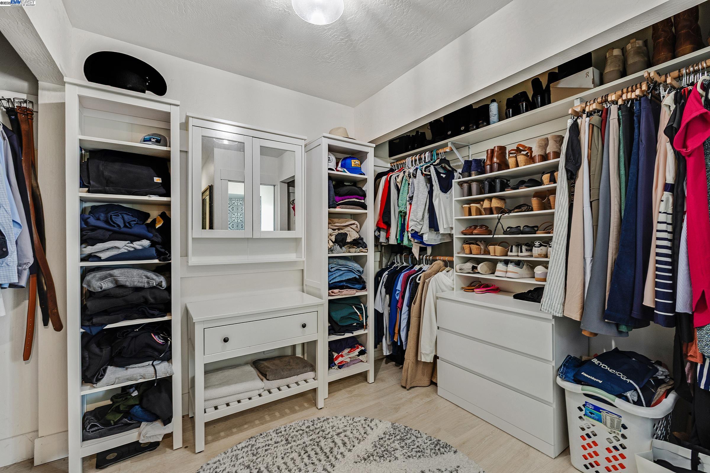 Detail Gallery Image 29 of 52 For 2157 Farmington Pl, Livermore,  CA 94550 - 4 Beds | 2/1 Baths